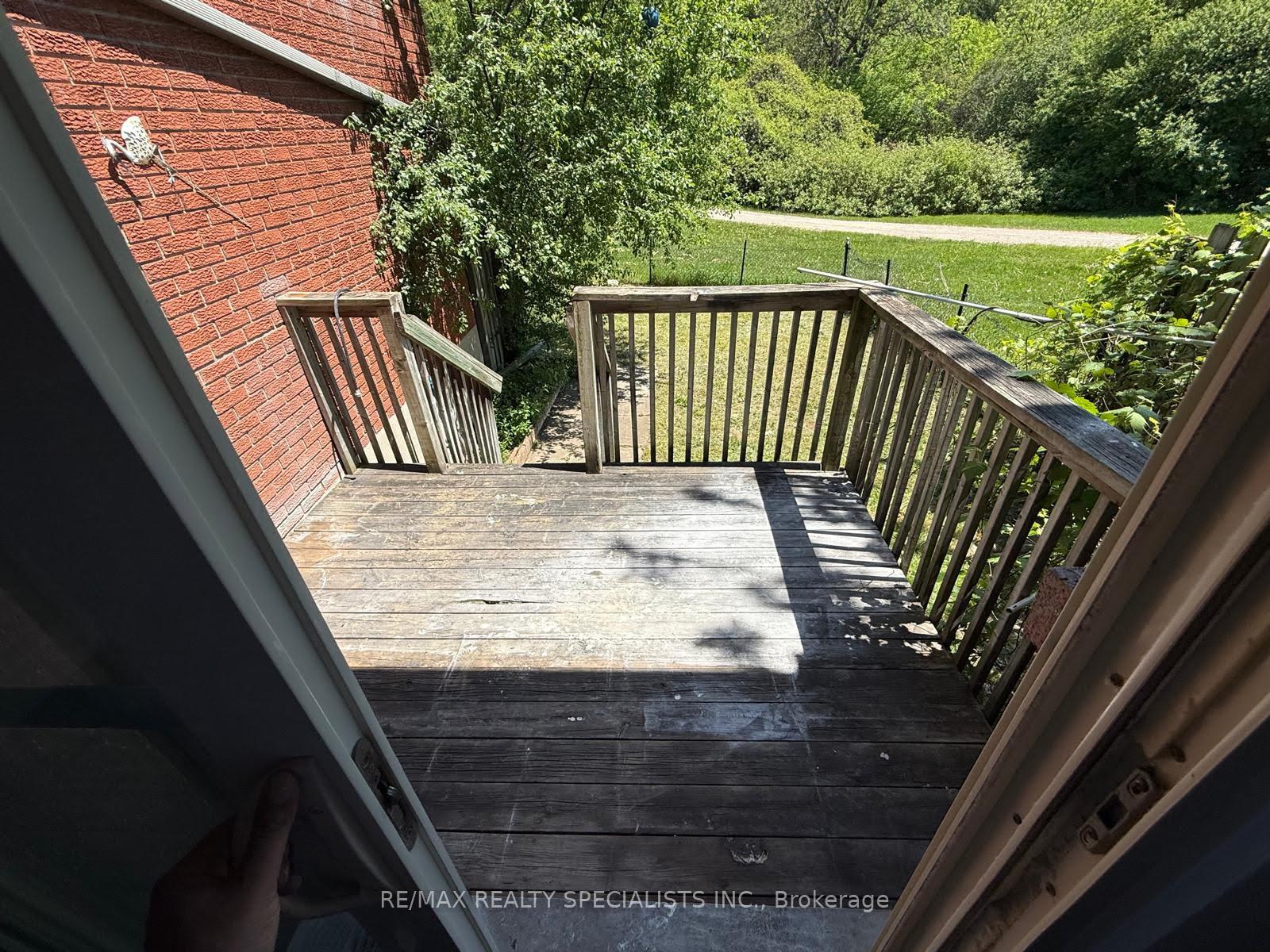 Photo 23 of Unit 9, 15 Scenic Drive, Kitchener, Chicopee/Freeport — HOMEH