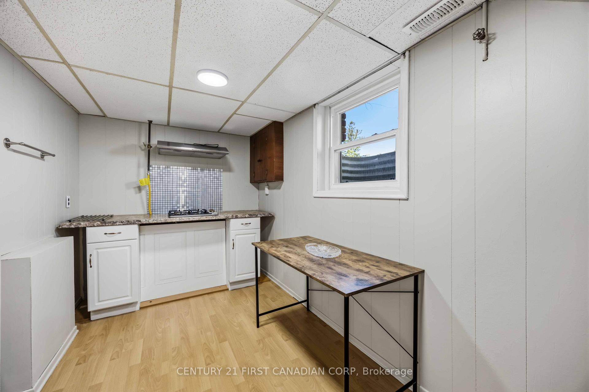 Photo 25 of 184 Durand Street, Sarnia — HOMEH
