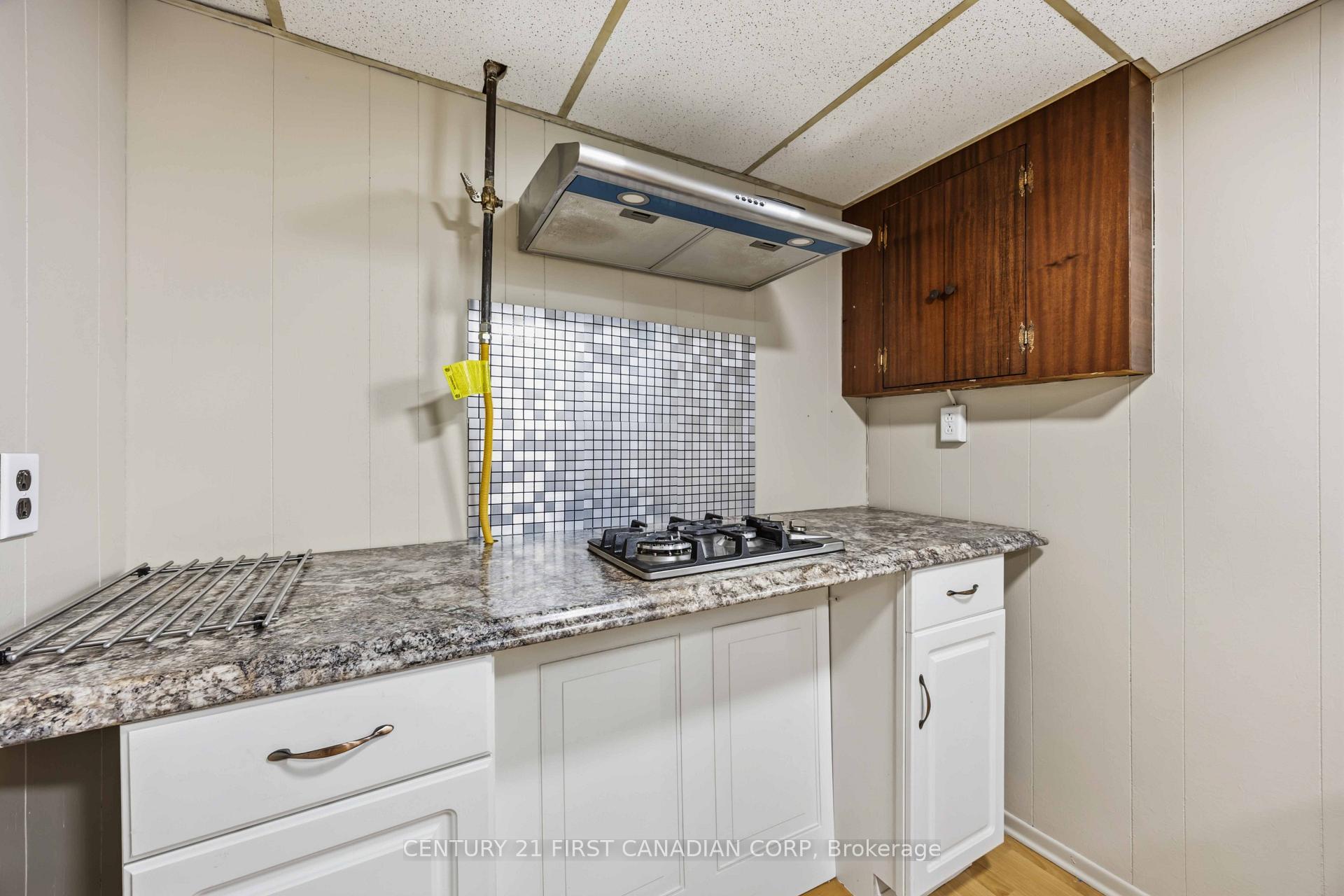 Photo 26 of 184 Durand Street, Sarnia — HOMEH