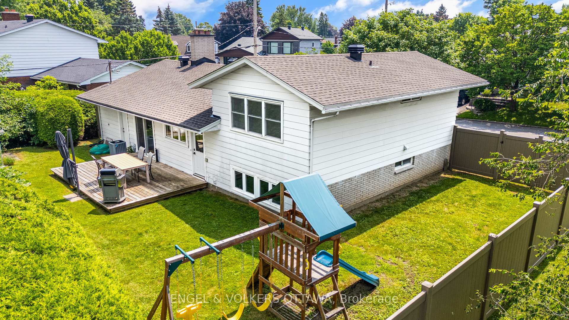 Photo 32 of 1941 Conrad Avenue, Ottawa, Guildwood Estates - Urbandale Acres — HOMEH
