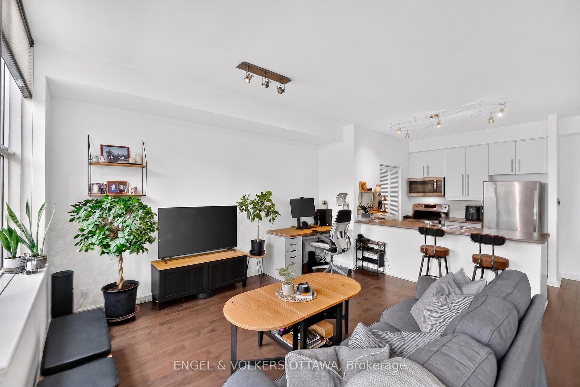 Photo 9 of Unit 203, 150 Caroline Avenue, Ottawa, Ottawa West — HOMEH