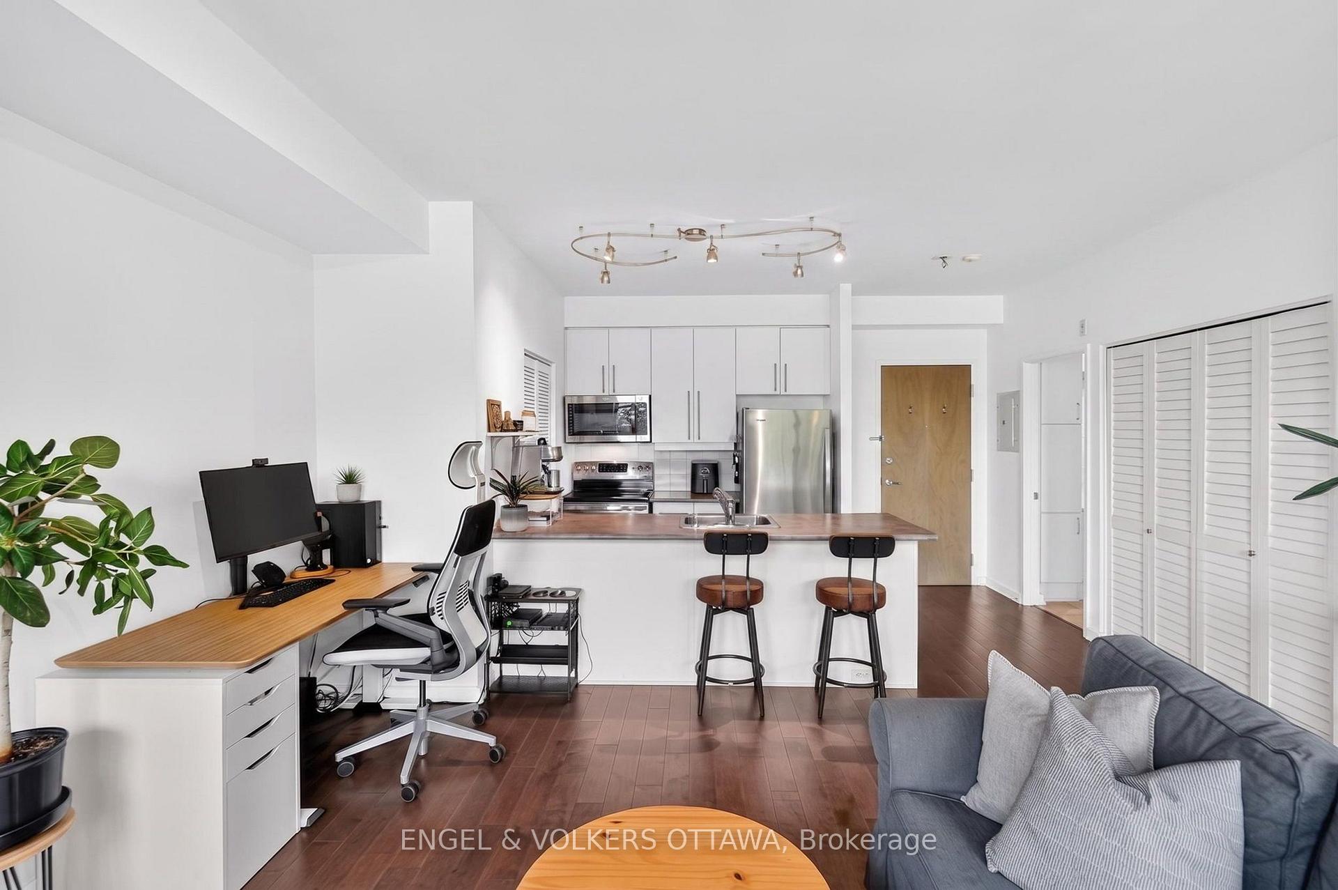 Photo 10 of Unit 203, 150 Caroline Avenue, Ottawa, Ottawa West — HOMEH
