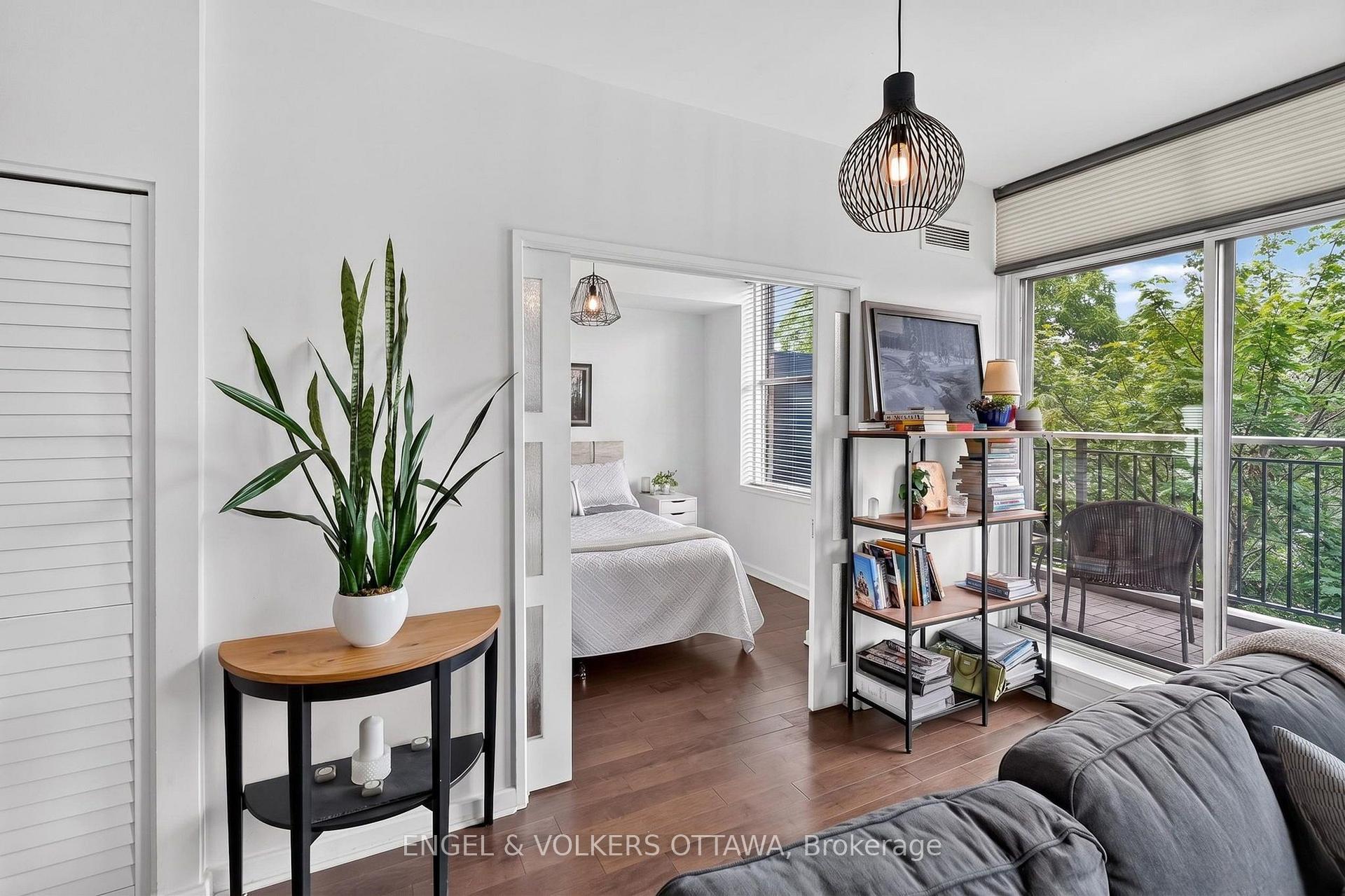 Photo 11 of Unit 203, 150 Caroline Avenue, Ottawa, Ottawa West — HOMEH