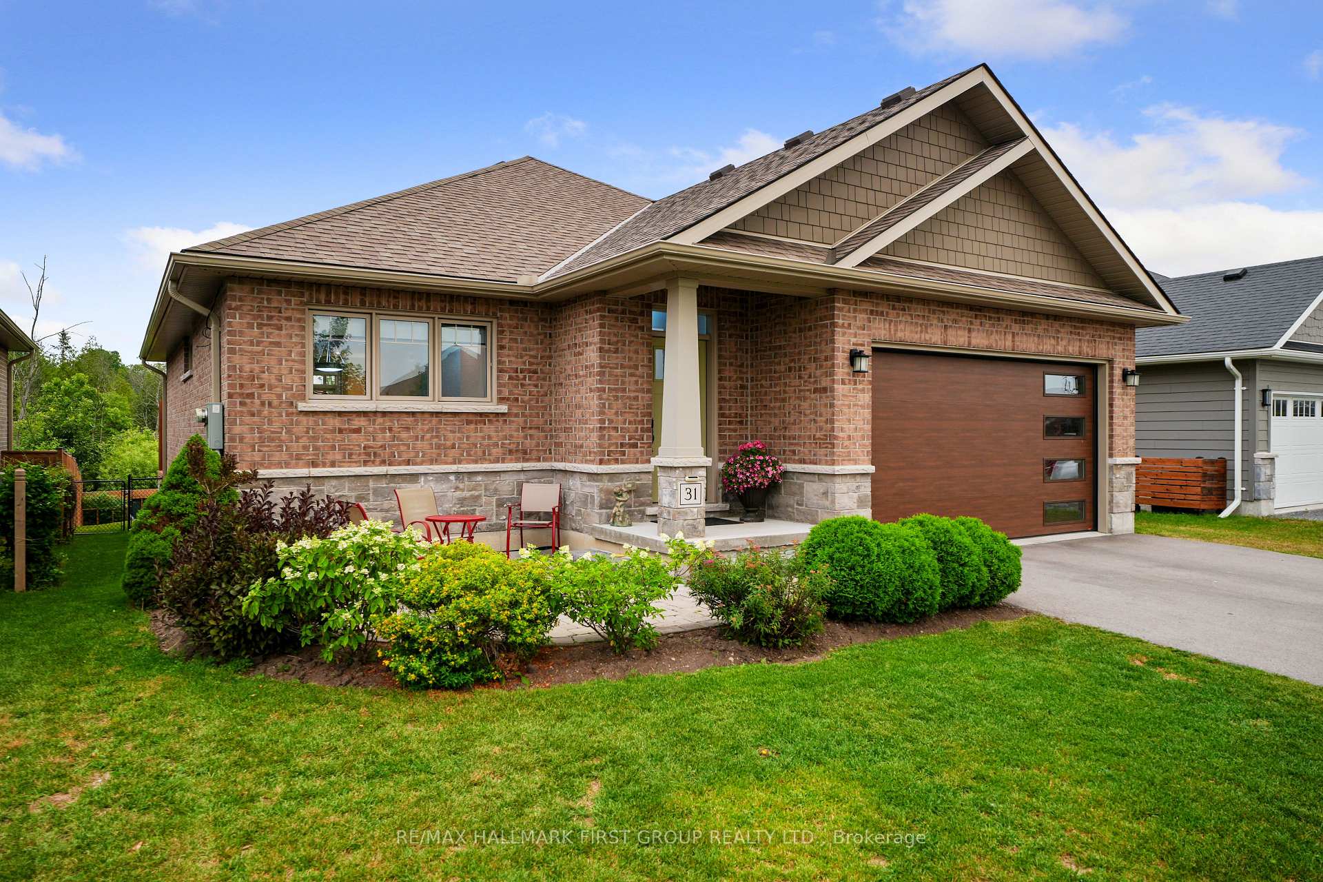 Photo 3 of 31 Mercedes Drive, Belleville, Belleville Ward — HOMEH