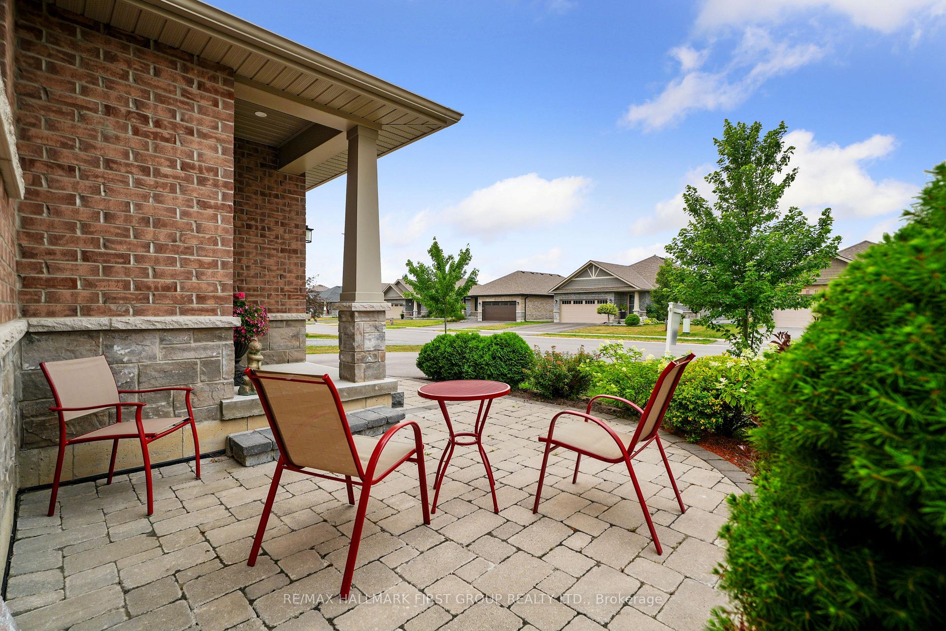 Photo 6 of 31 Mercedes Drive, Belleville, Belleville Ward — HOMEH