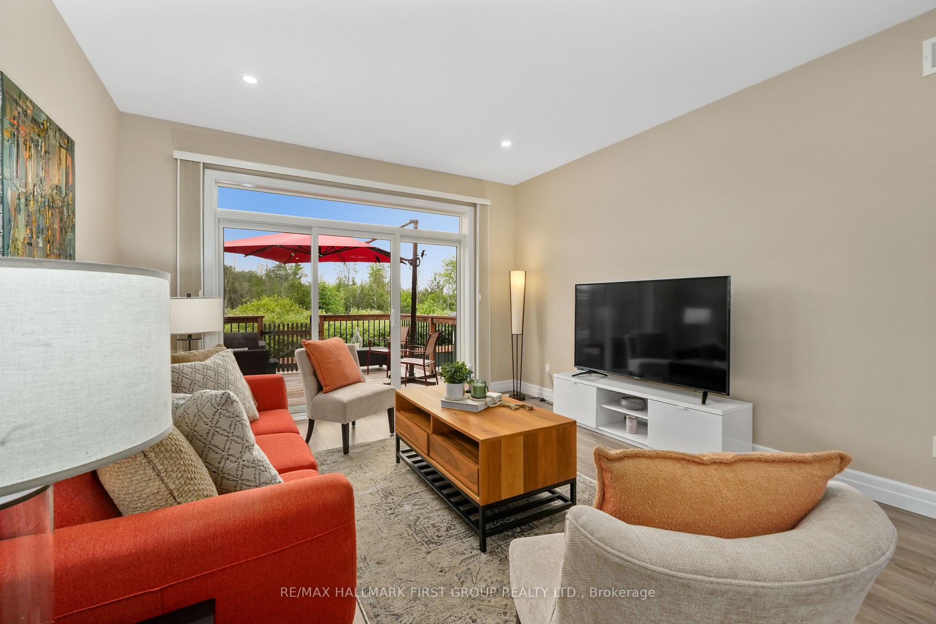Photo 9 of 31 Mercedes Drive, Belleville, Belleville Ward — HOMEH