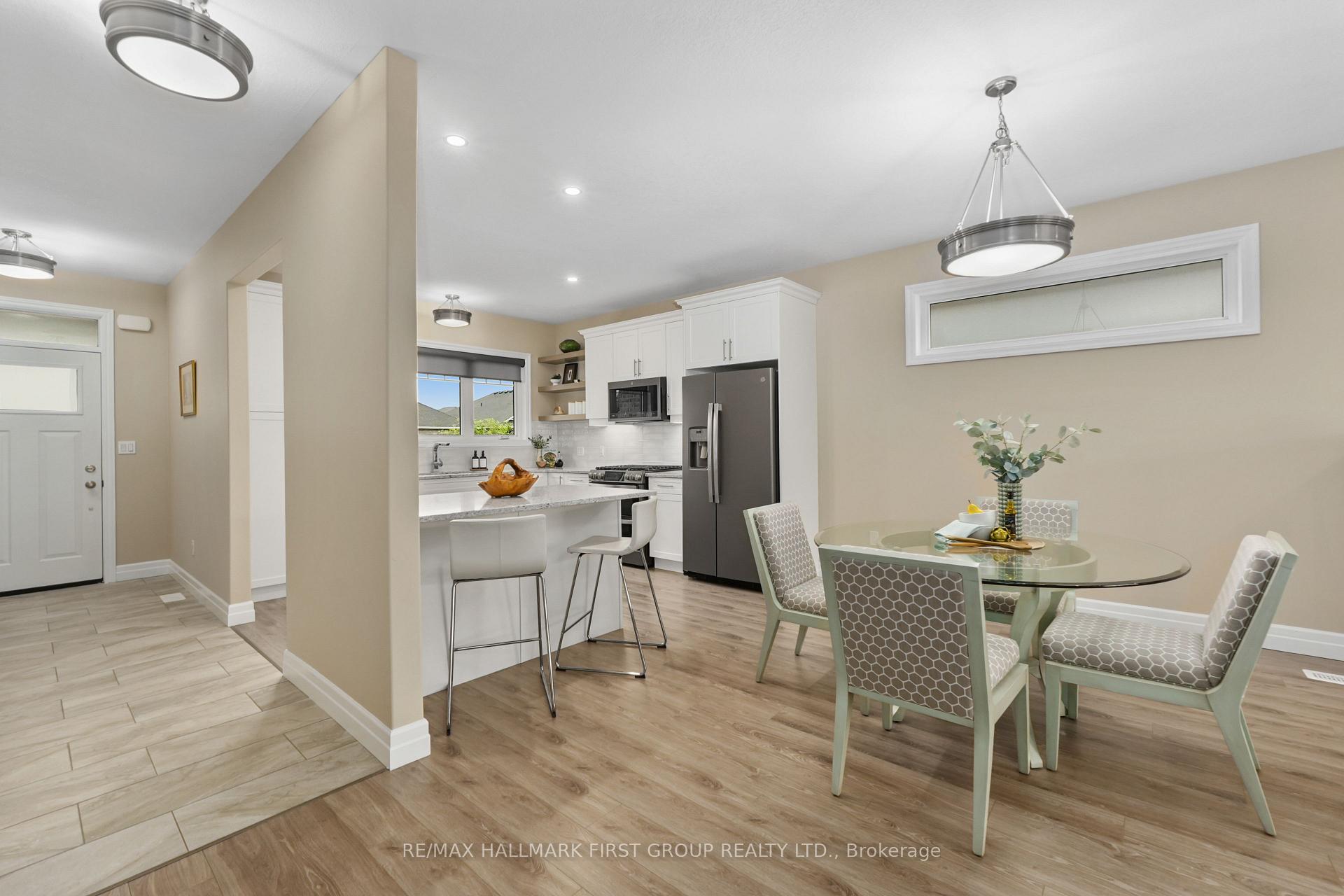 Photo 17 of 31 Mercedes Drive, Belleville, Belleville Ward — HOMEH