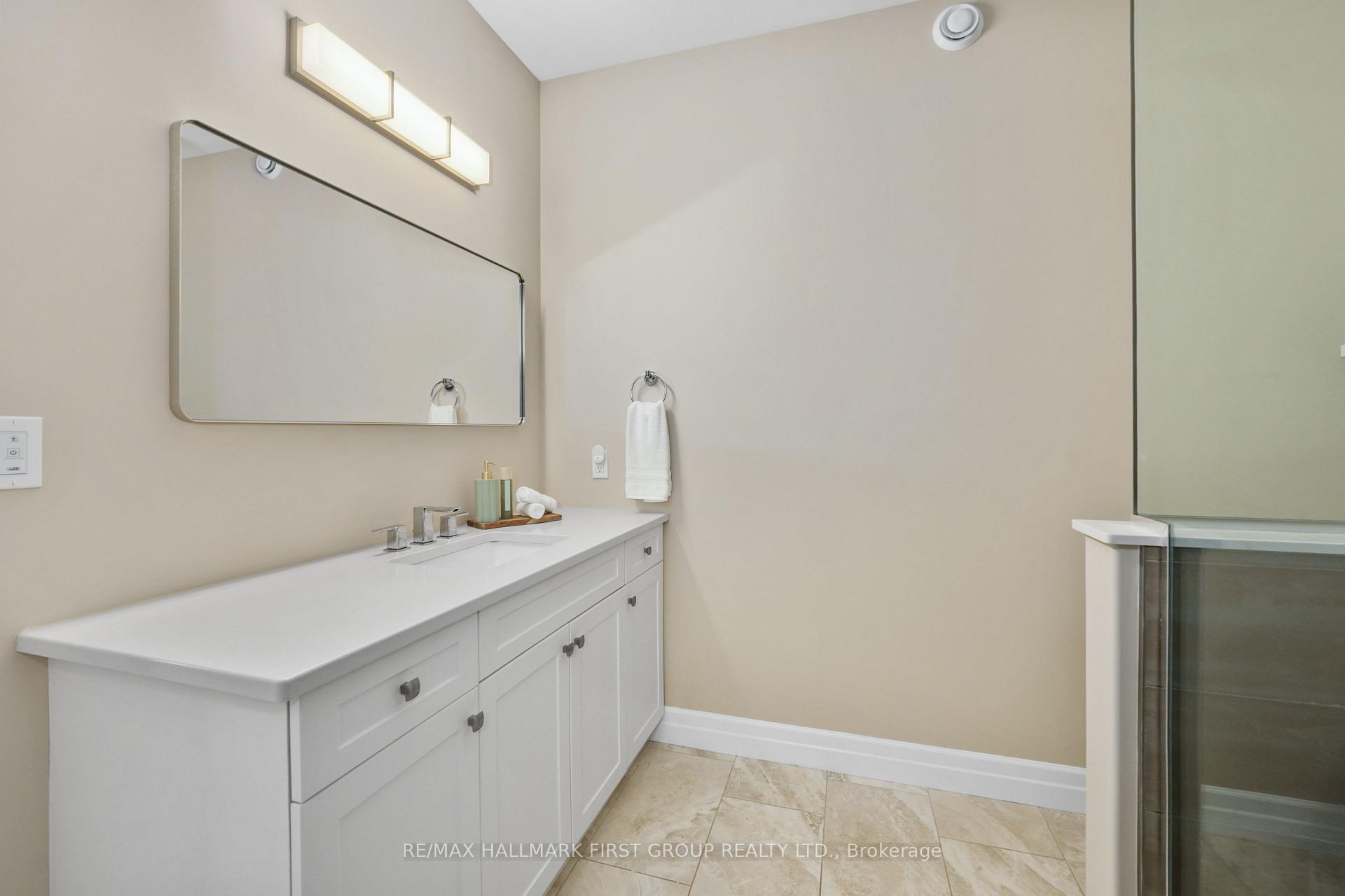 Photo 23 of 31 Mercedes Drive, Belleville, Belleville Ward — HOMEH