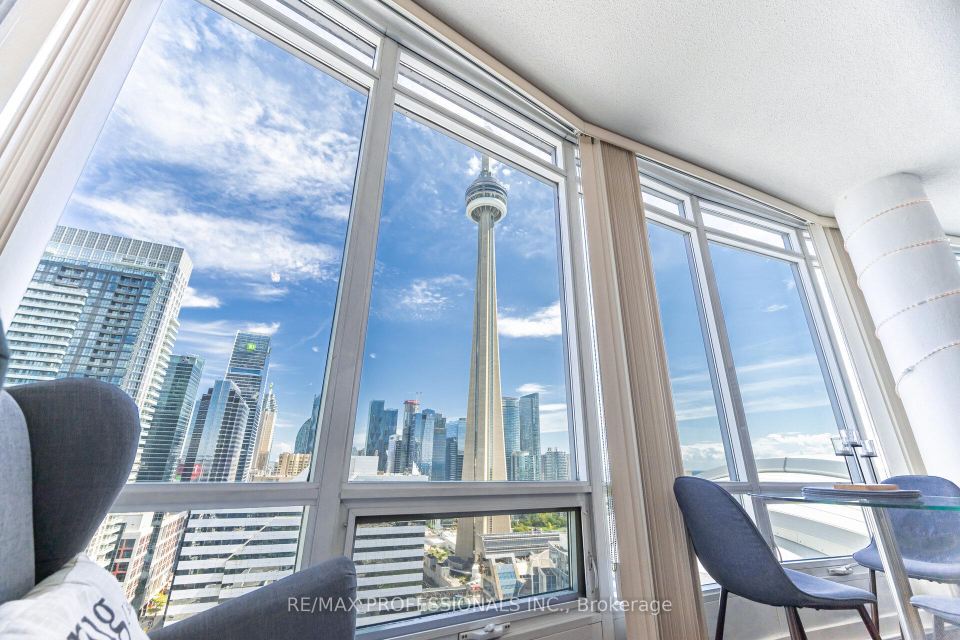 Photo 10 of Unit 3303, 361 Front Street W, Toronto, Waterfront Communities — HOMEH