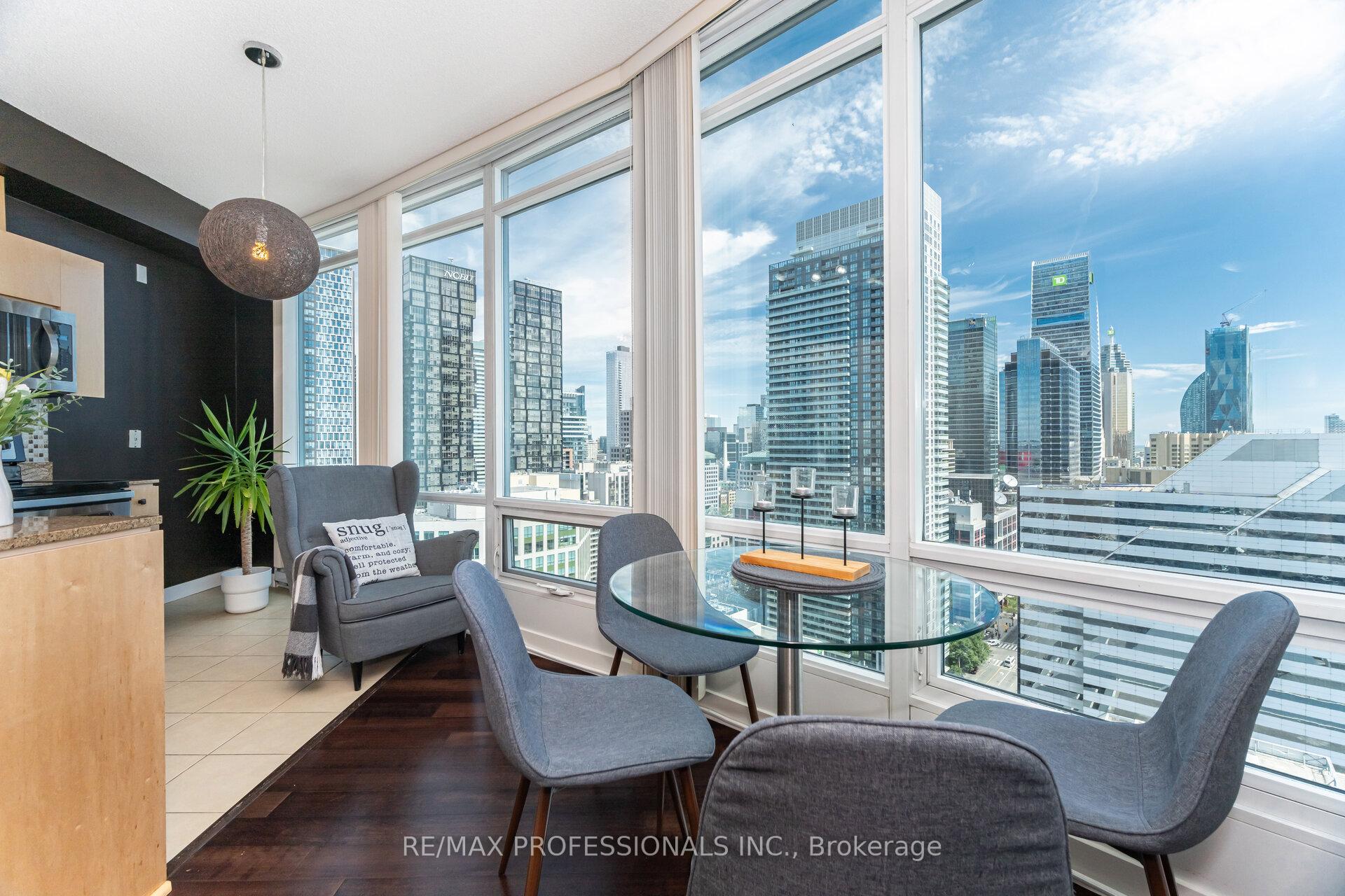 Photo 20 of Unit 3303, 361 Front Street W, Toronto, Waterfront Communities — HOMEH