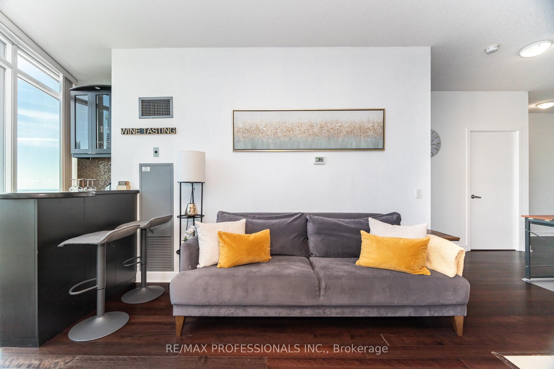 Photo 22 of Unit 3303, 361 Front Street W, Toronto, Waterfront Communities — HOMEH