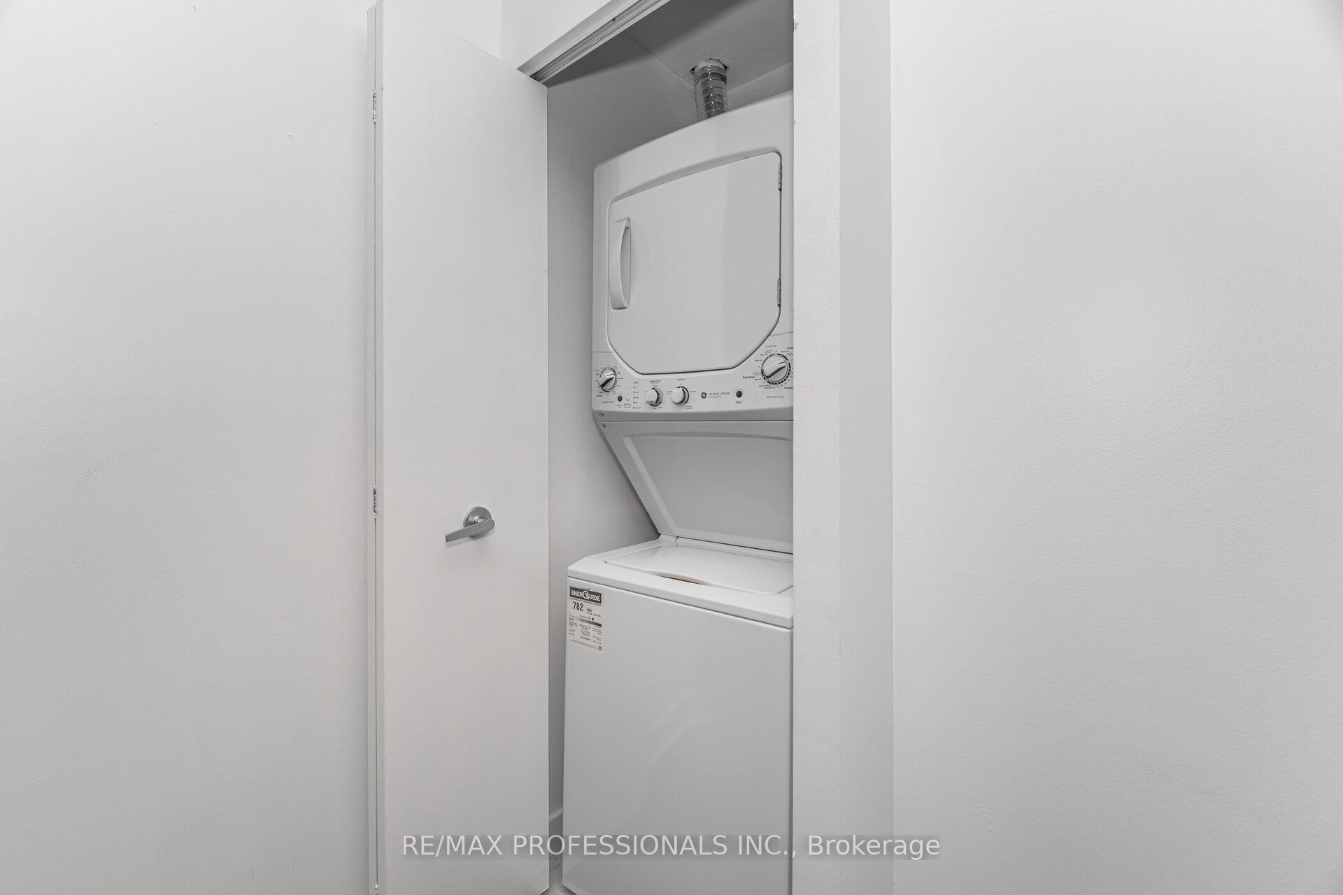 Photo 30 of Unit 3303, 361 Front Street W, Toronto, Waterfront Communities — HOMEH