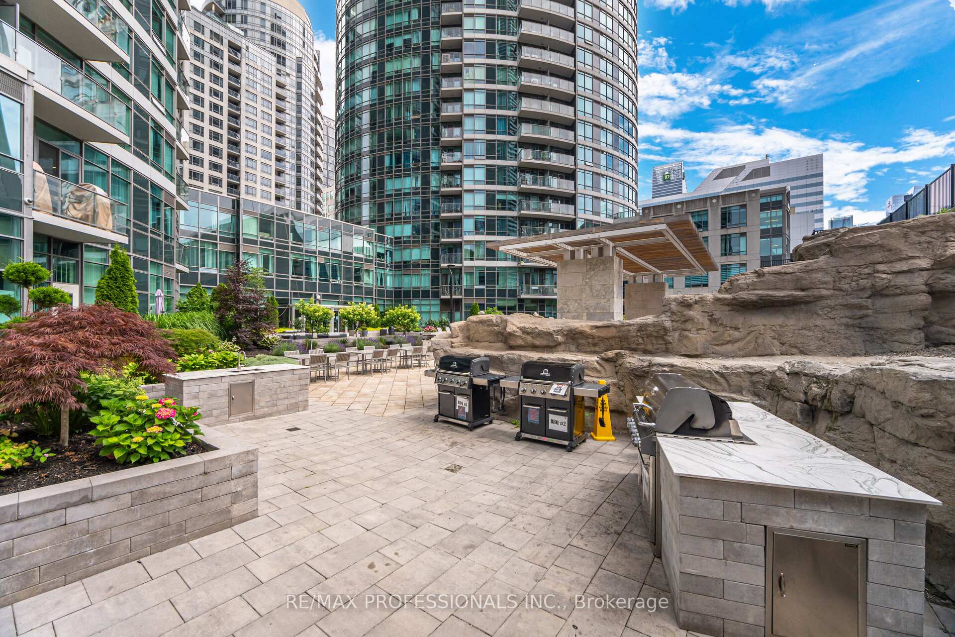 Photo 35 of Unit 3303, 361 Front Street W, Toronto, Waterfront Communities — HOMEH