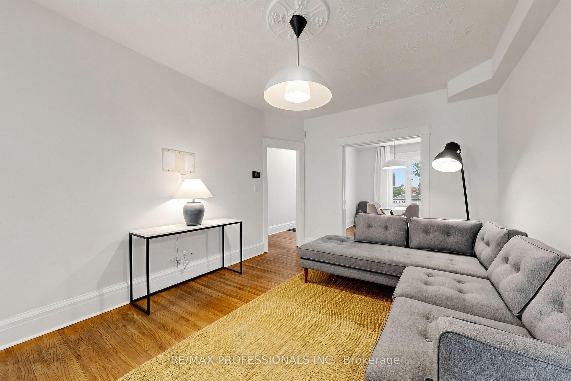 Photo 4 of 368 Howland Avenue, Toronto, Casa Loma — HOMEH