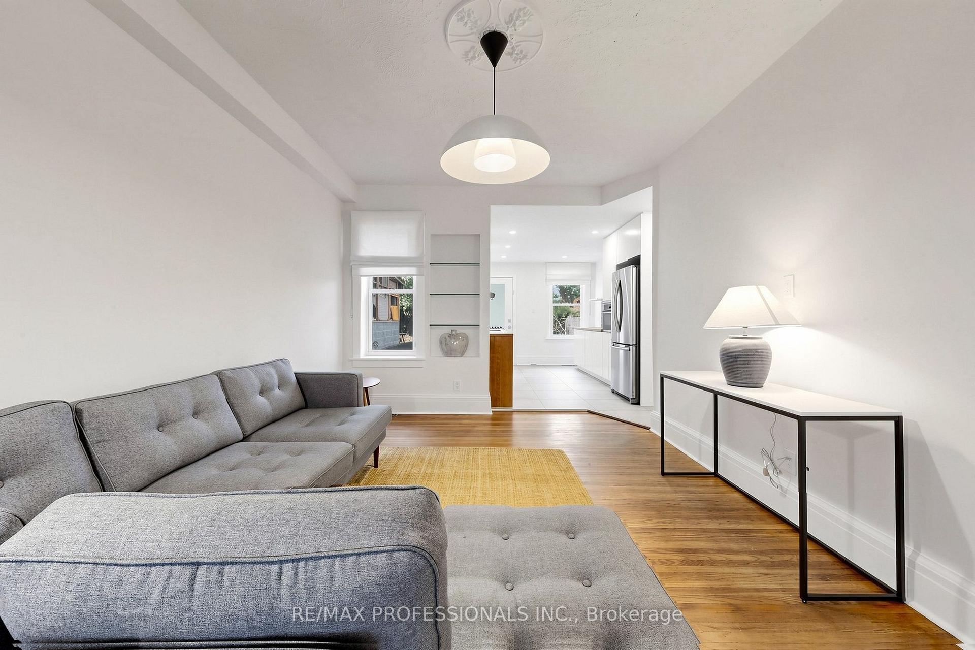 Photo 7 of 368 Howland Avenue, Toronto, Casa Loma — HOMEH