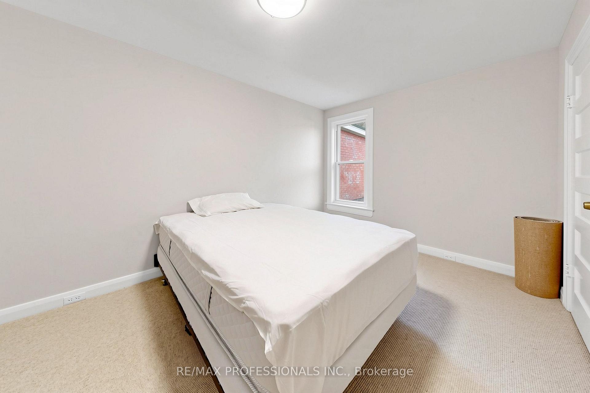 Photo 25 of 368 Howland Avenue, Toronto, Casa Loma — HOMEH