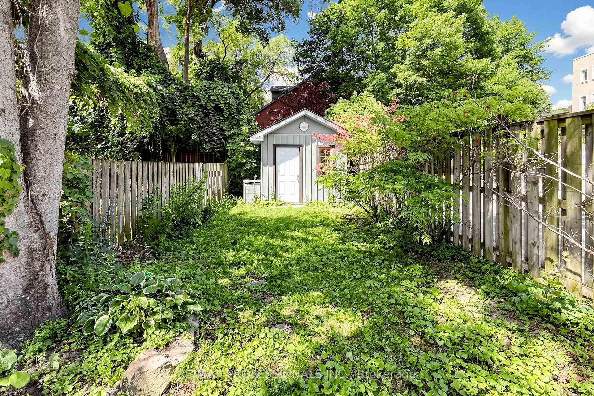 Photo 33 of 368 Howland Avenue, Toronto, Casa Loma — HOMEH