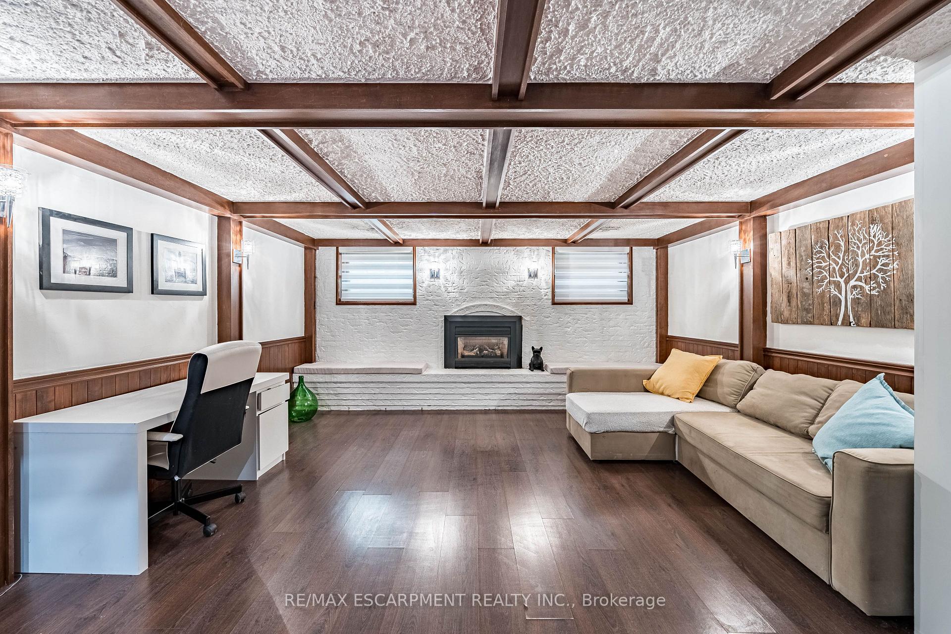 Photo 30 of 9 Hilts Drive, Hamilton, Stoney Creek — HOMEH