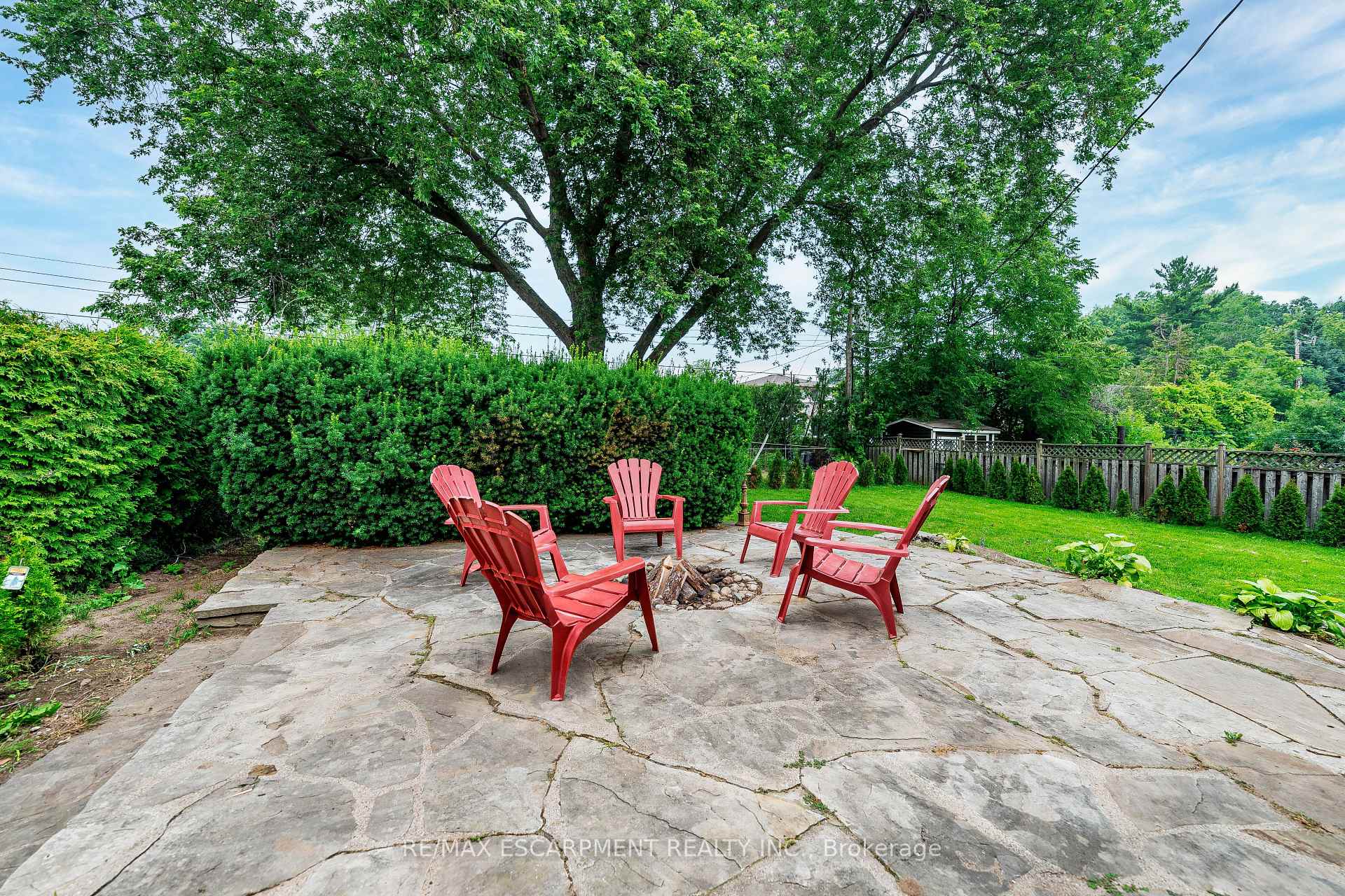 Photo 37 of 9 Hilts Drive, Hamilton, Stoney Creek — HOMEH