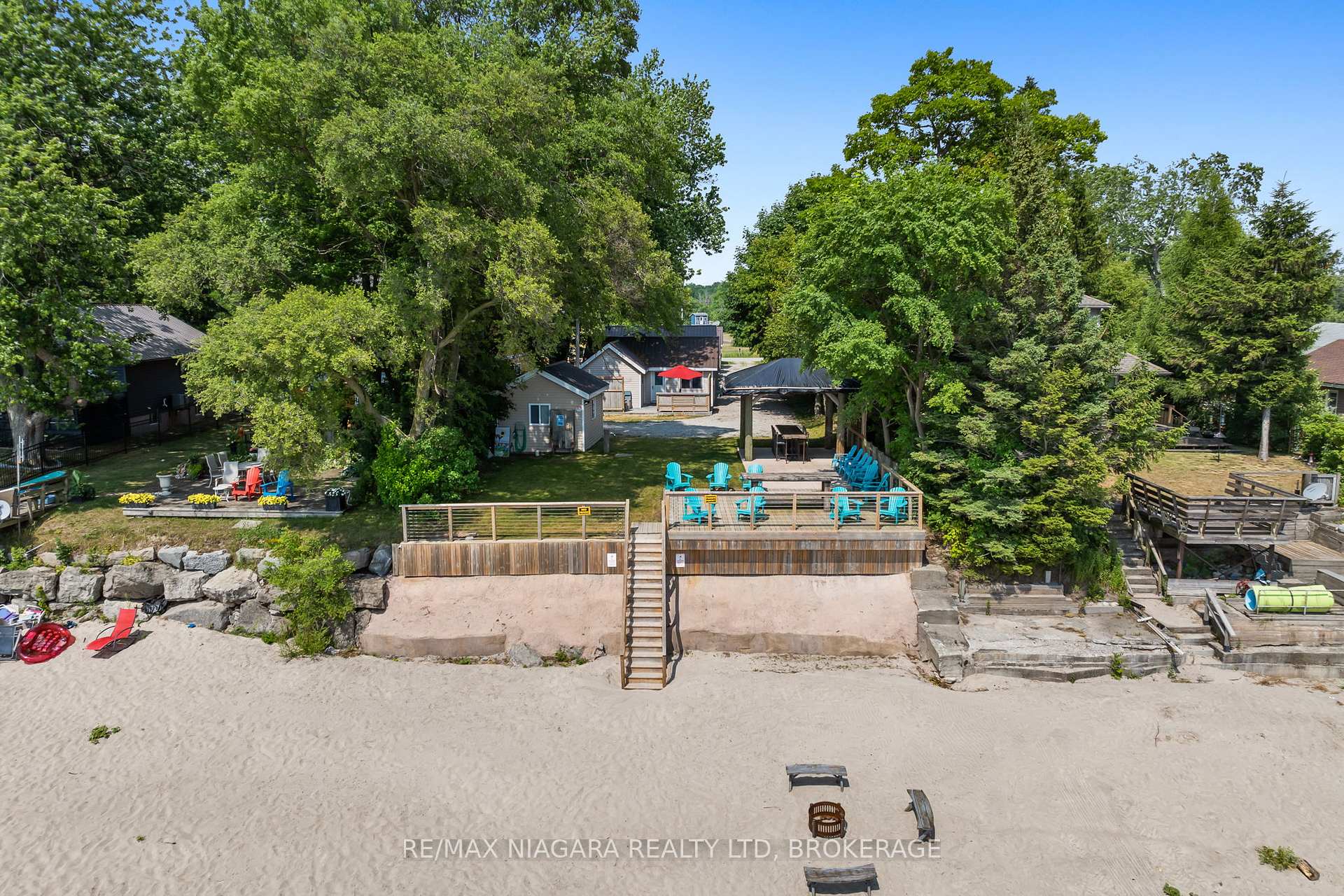 Photo of 12343 Lakeshore Road