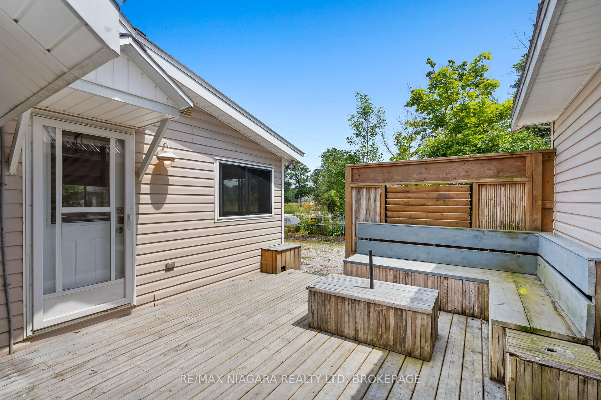 Photo 6 of 12343 Lakeshore Road, Wainfleet, Lakeshore — HOMEH