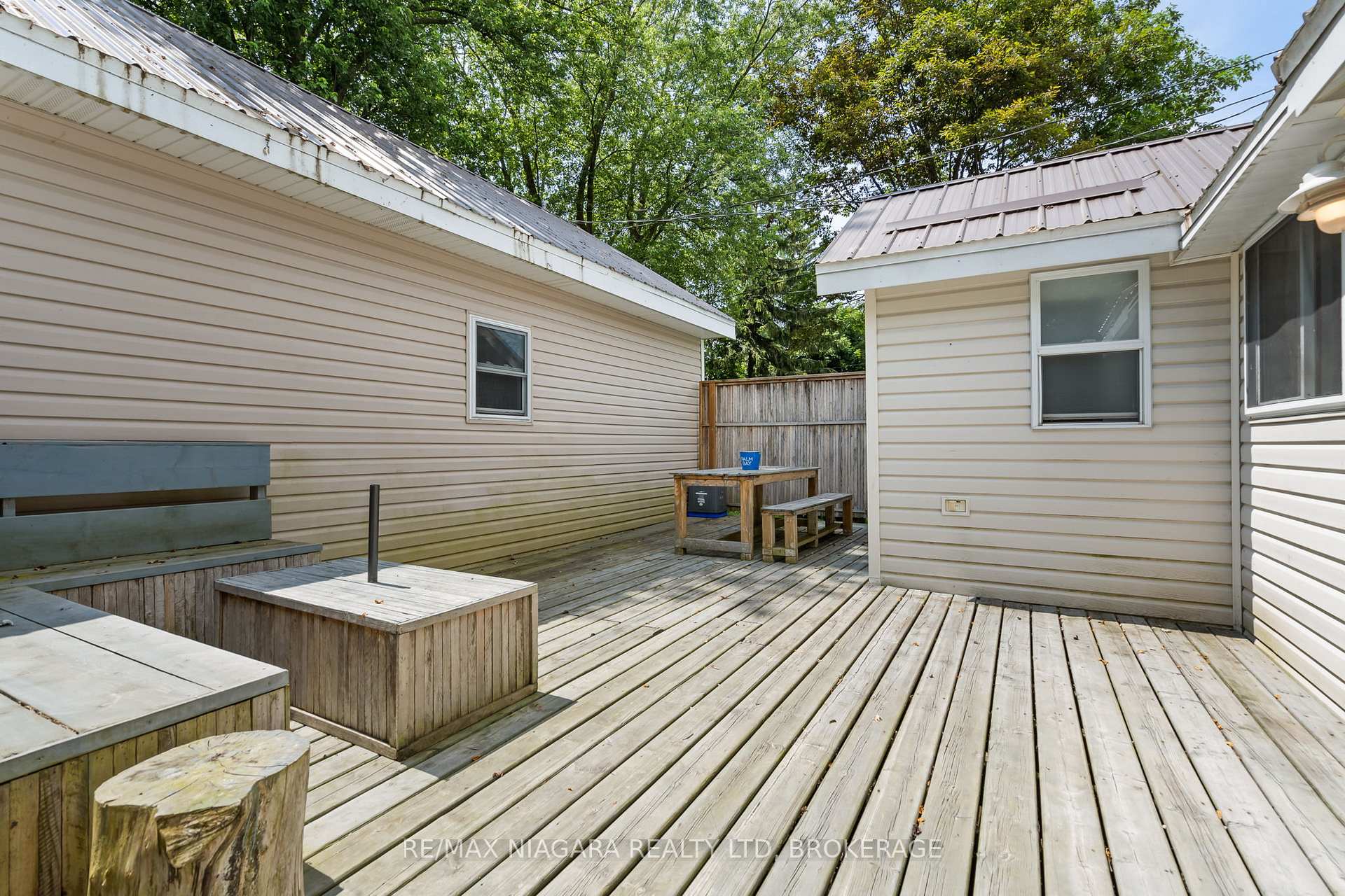 Photo 23 of 12343 Lakeshore Road, Wainfleet, Lakeshore — HOMEH