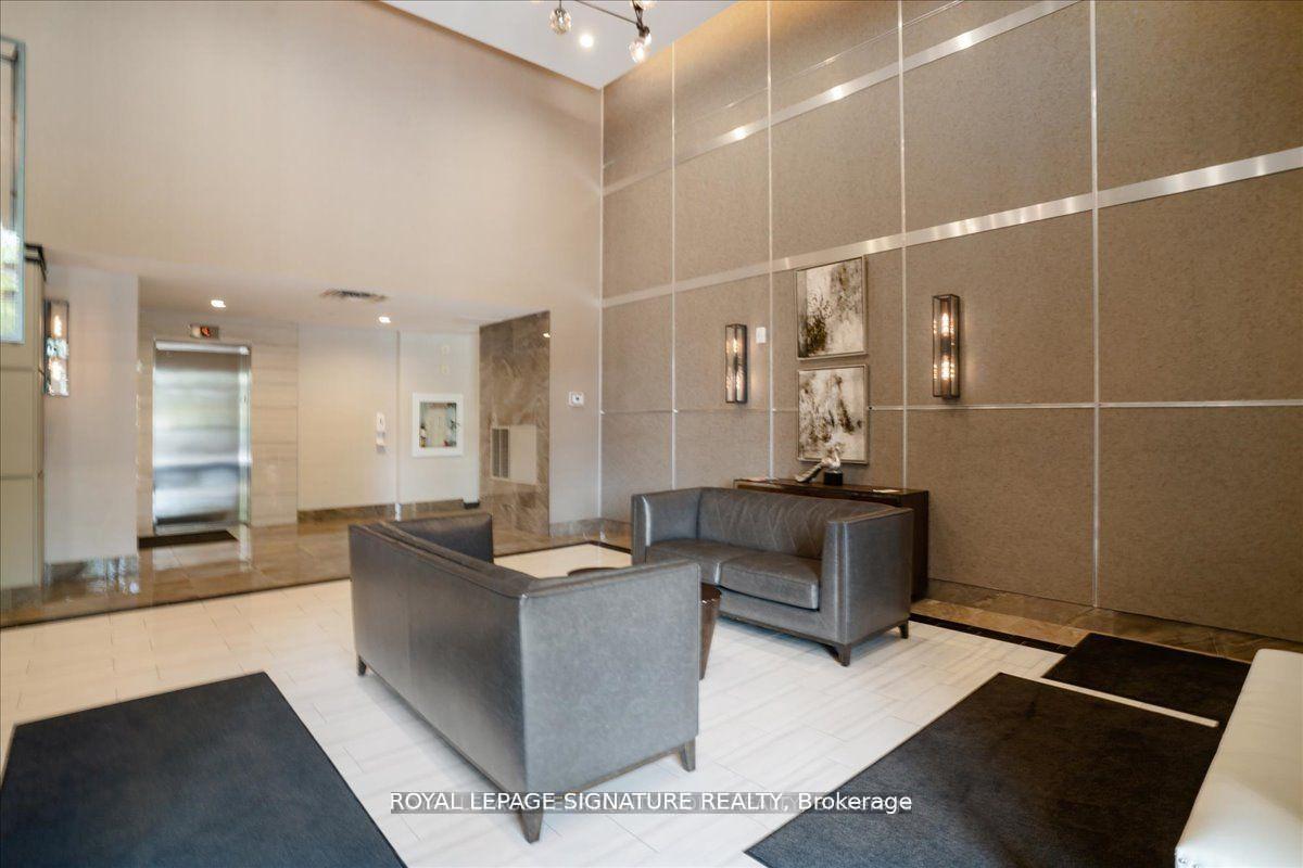 Photo 2 of Unit 331, 2486 Old Bronte Road, Oakville, Westmount — HOMEH