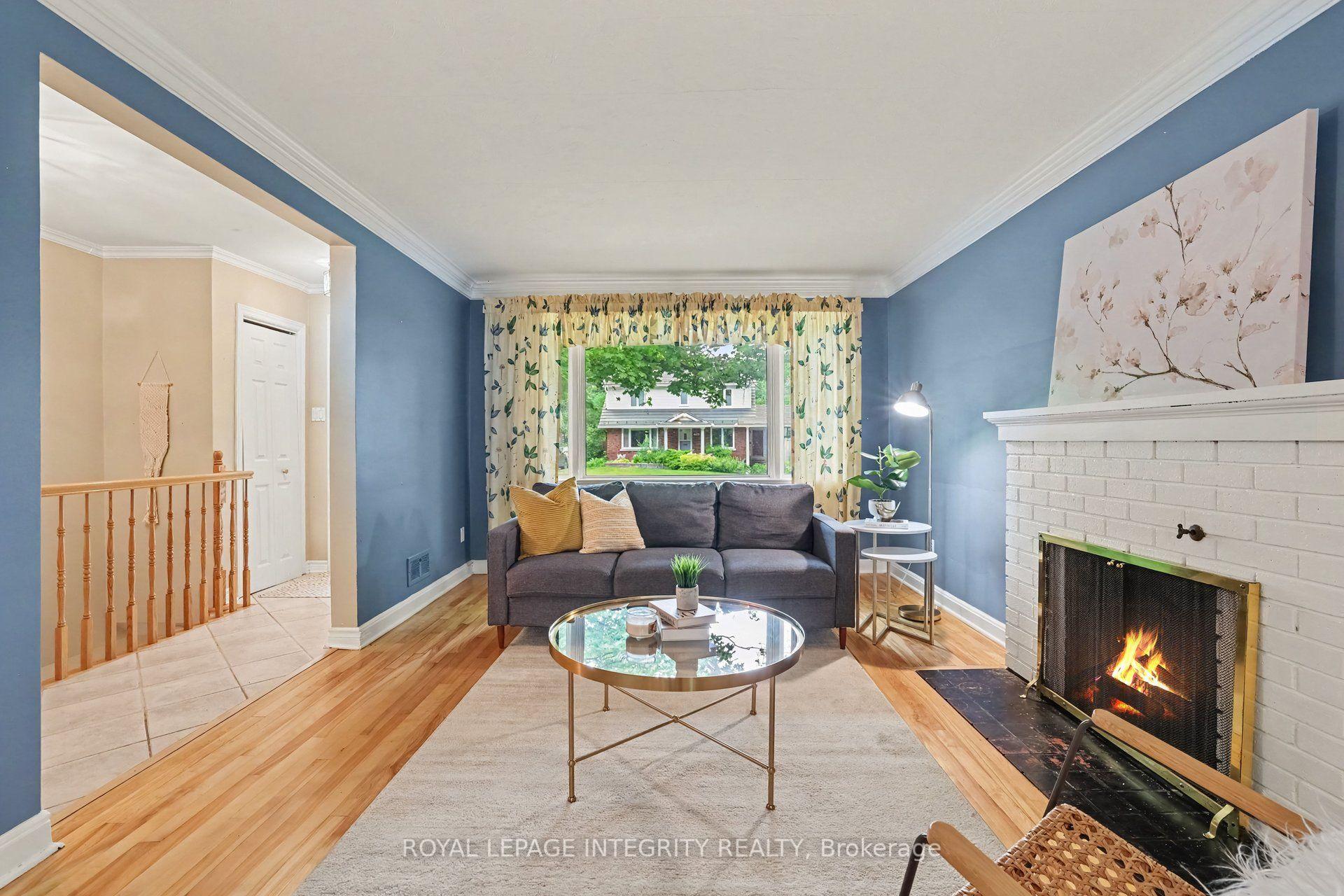 Photo 10 of 2076 Niagara Drive, Ottawa, Applewood Acres — HOMEH
