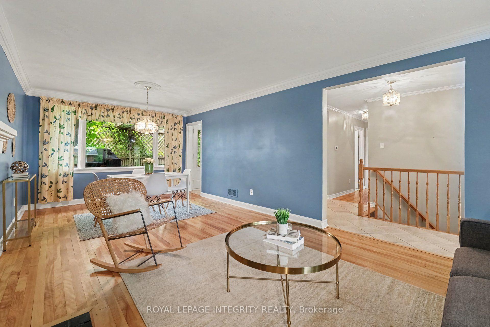 Photo 11 of 2076 Niagara Drive, Ottawa, Applewood Acres — HOMEH