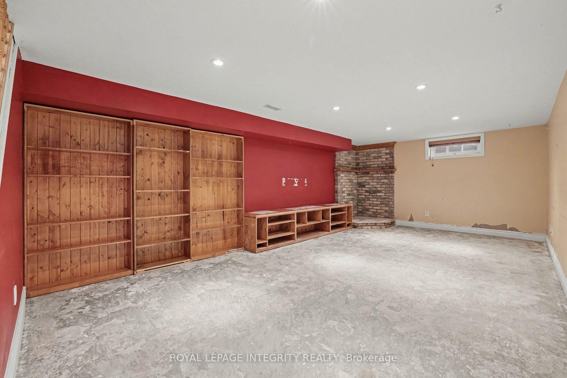 Photo 27 of 2076 Niagara Drive, Ottawa, Applewood Acres — HOMEH