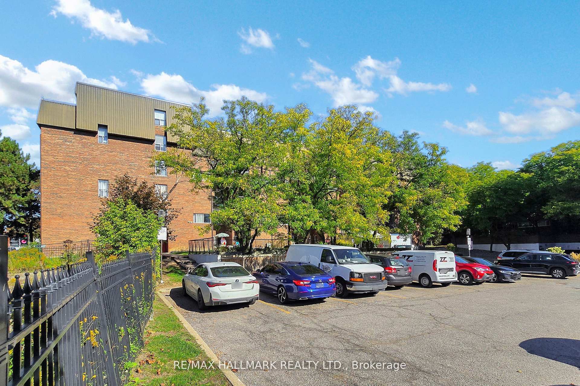 Photo 31 of Unit 316, 16 Elgin Street, Markham, Thornhill — HOMEH
