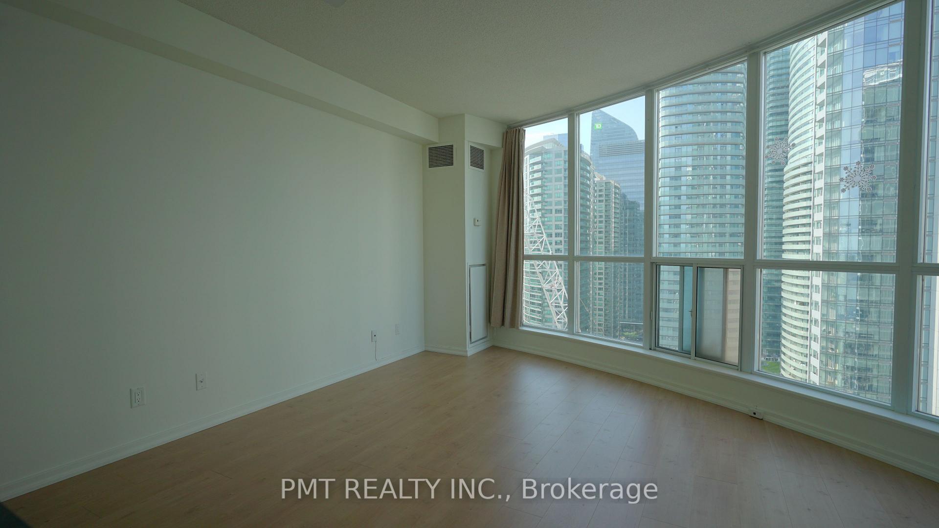Photo 10 of Unit 2401, 208 Queens Quay W, Toronto, Waterfront Communities — HOMEH