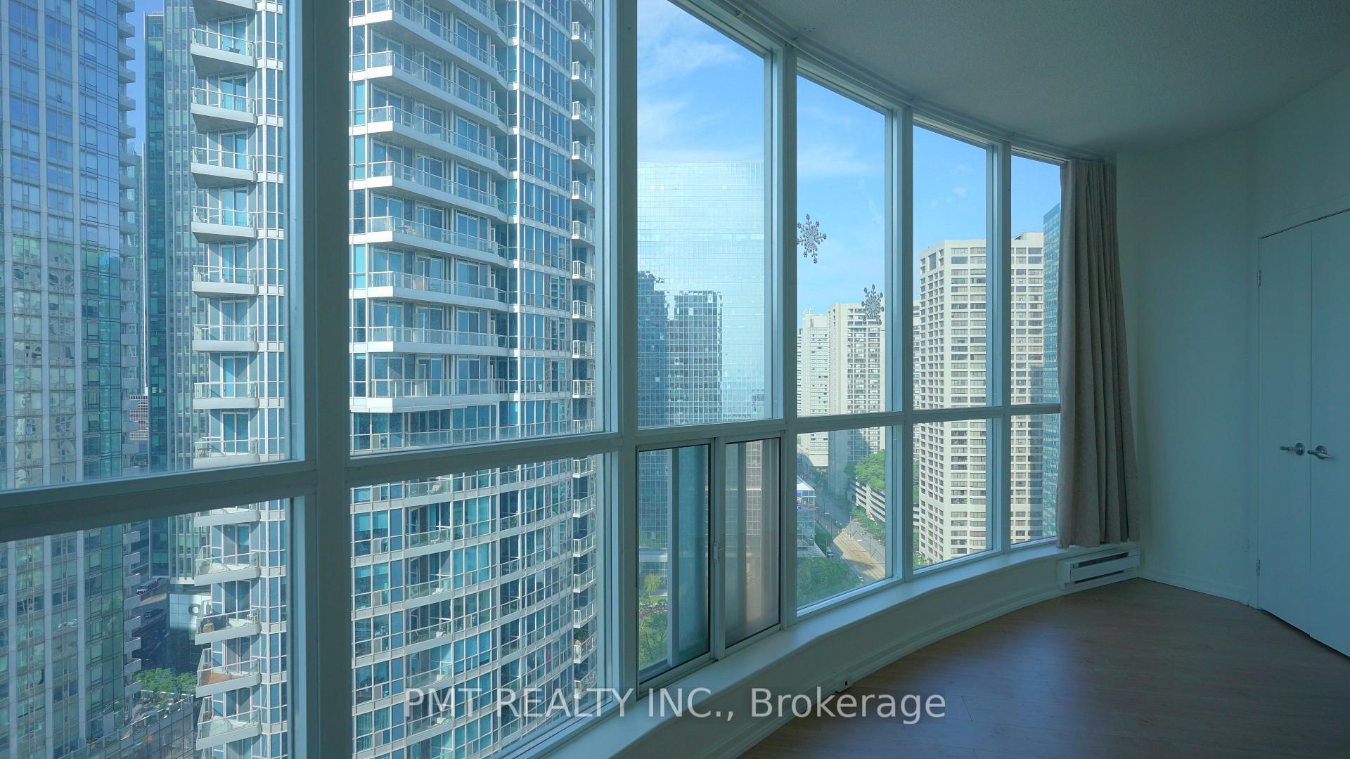 Photo 13 of Unit 2401, 208 Queens Quay W, Toronto, Waterfront Communities — HOMEH