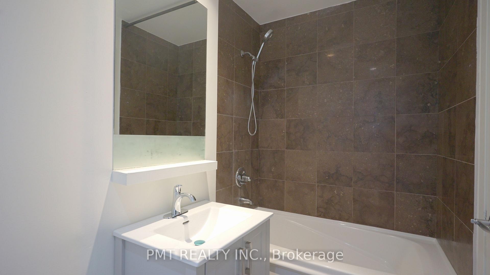 Photo 17 of Unit 2401, 208 Queens Quay W, Toronto, Waterfront Communities — HOMEH
