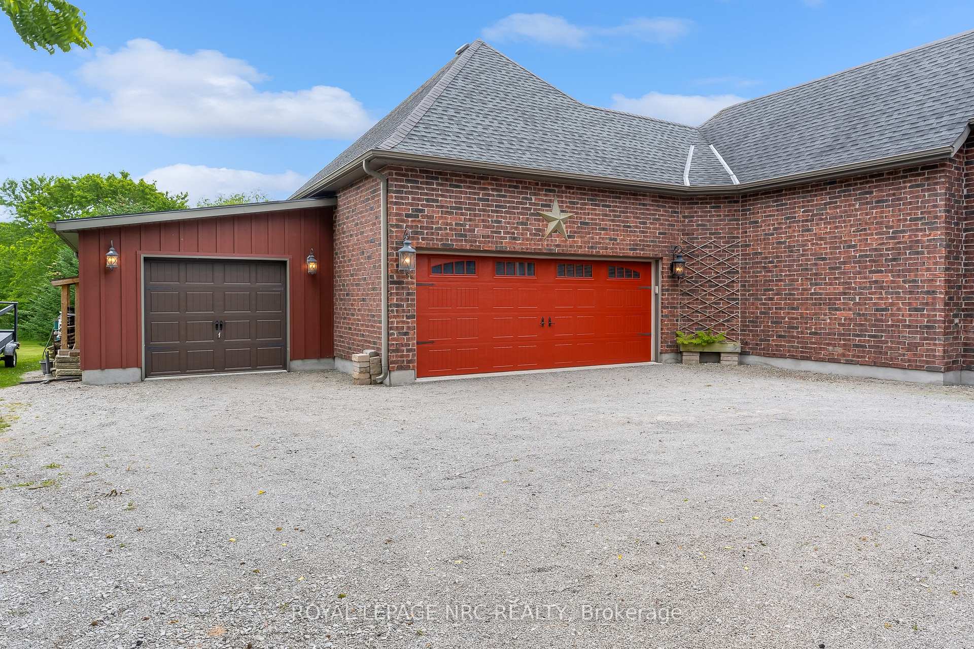 Photo 14 of 1323 Effingham Street, Pelham, Fonthill — HOMEH