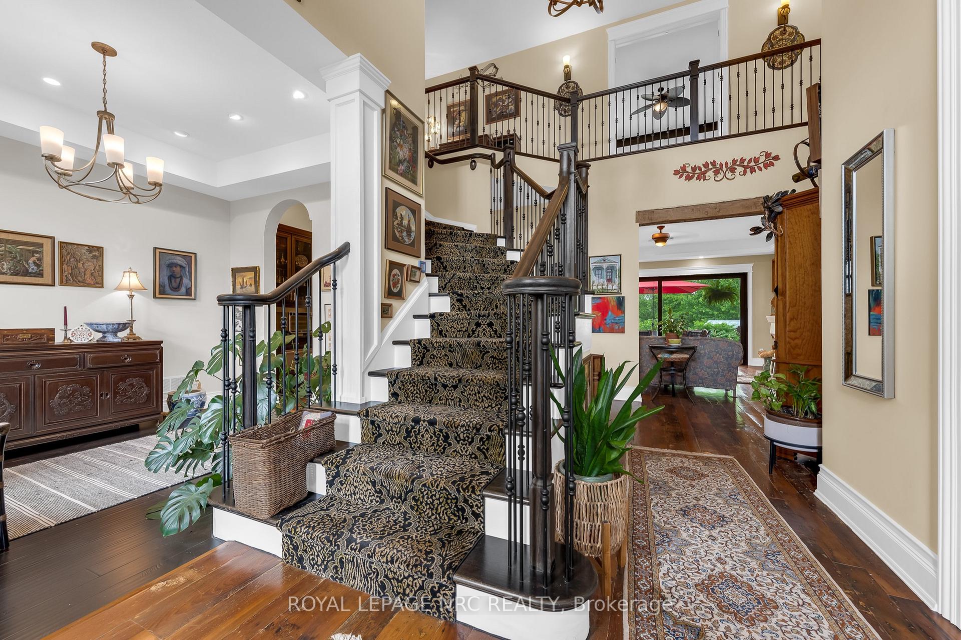 Photo 17 of 1323 Effingham Street, Pelham, Fonthill — HOMEH