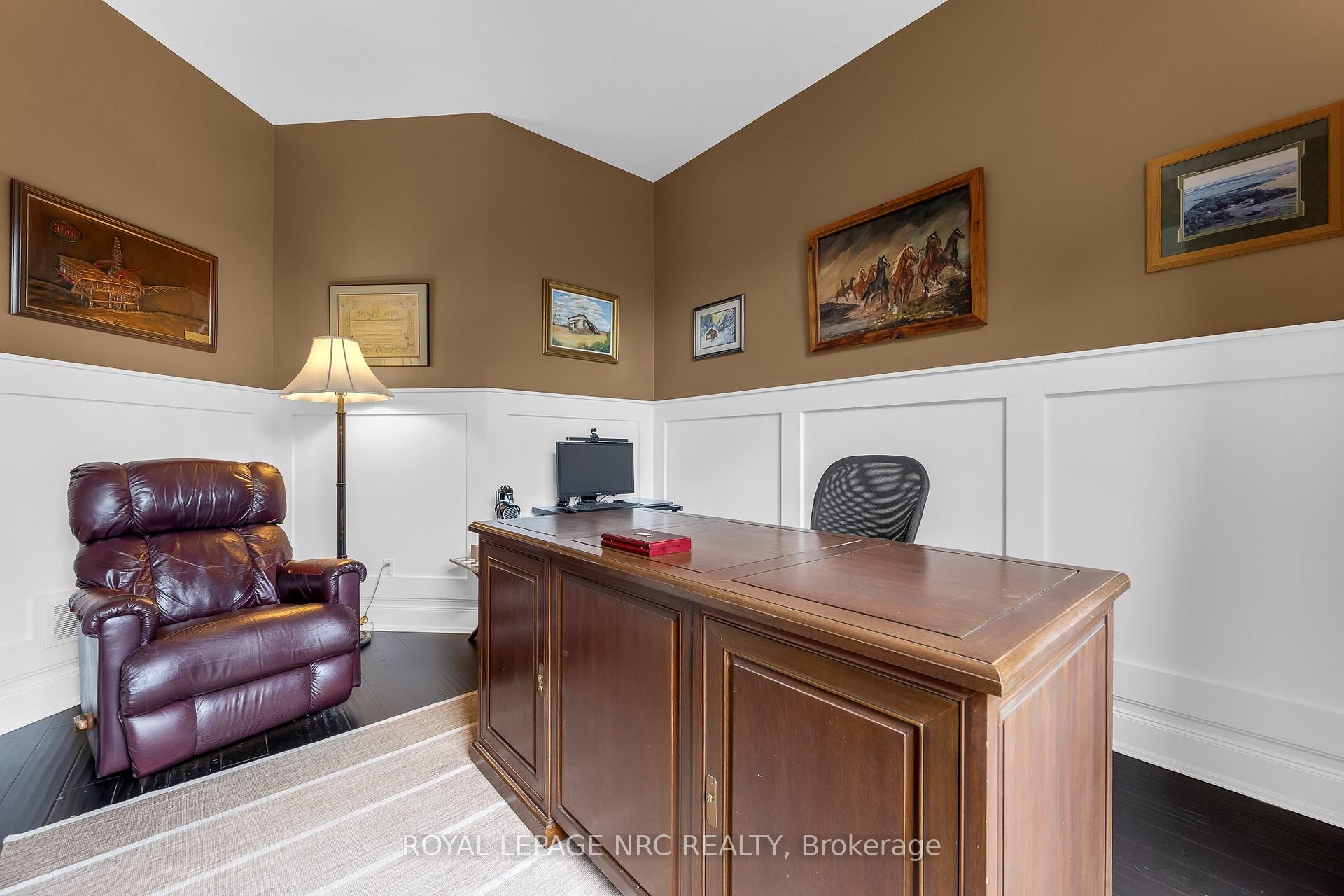 Photo 21 of 1323 Effingham Street, Pelham, Fonthill — HOMEH