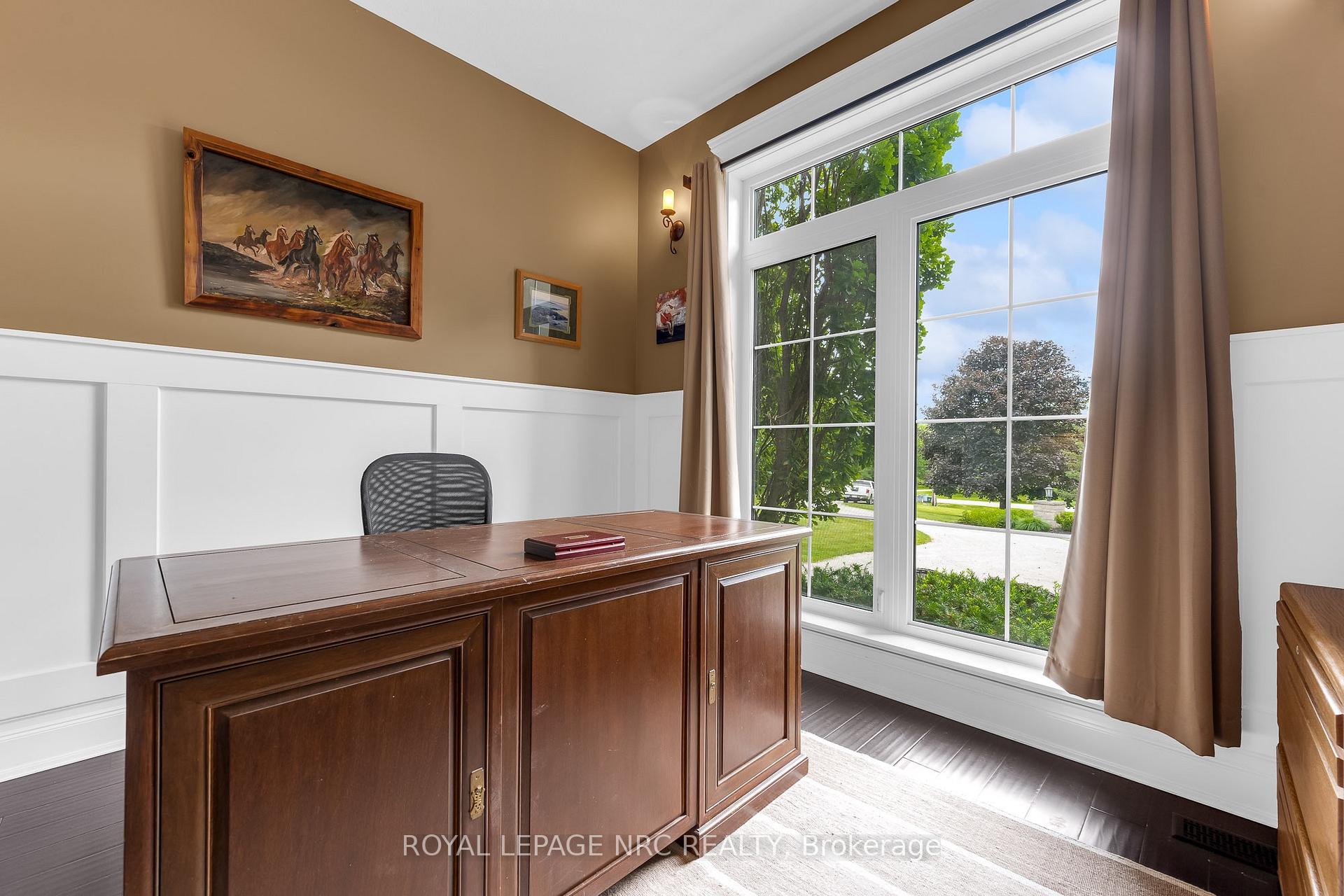 Photo 22 of 1323 Effingham Street, Pelham, Fonthill — HOMEH