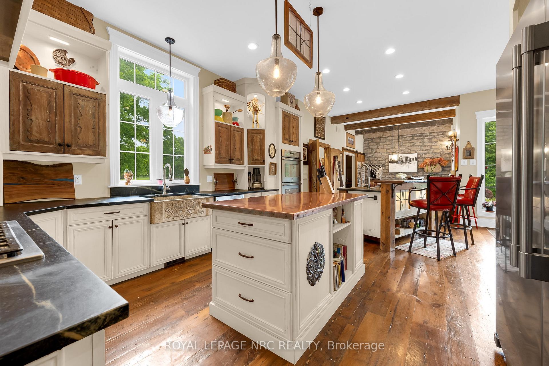 Photo 28 of 1323 Effingham Street, Pelham, Fonthill — HOMEH