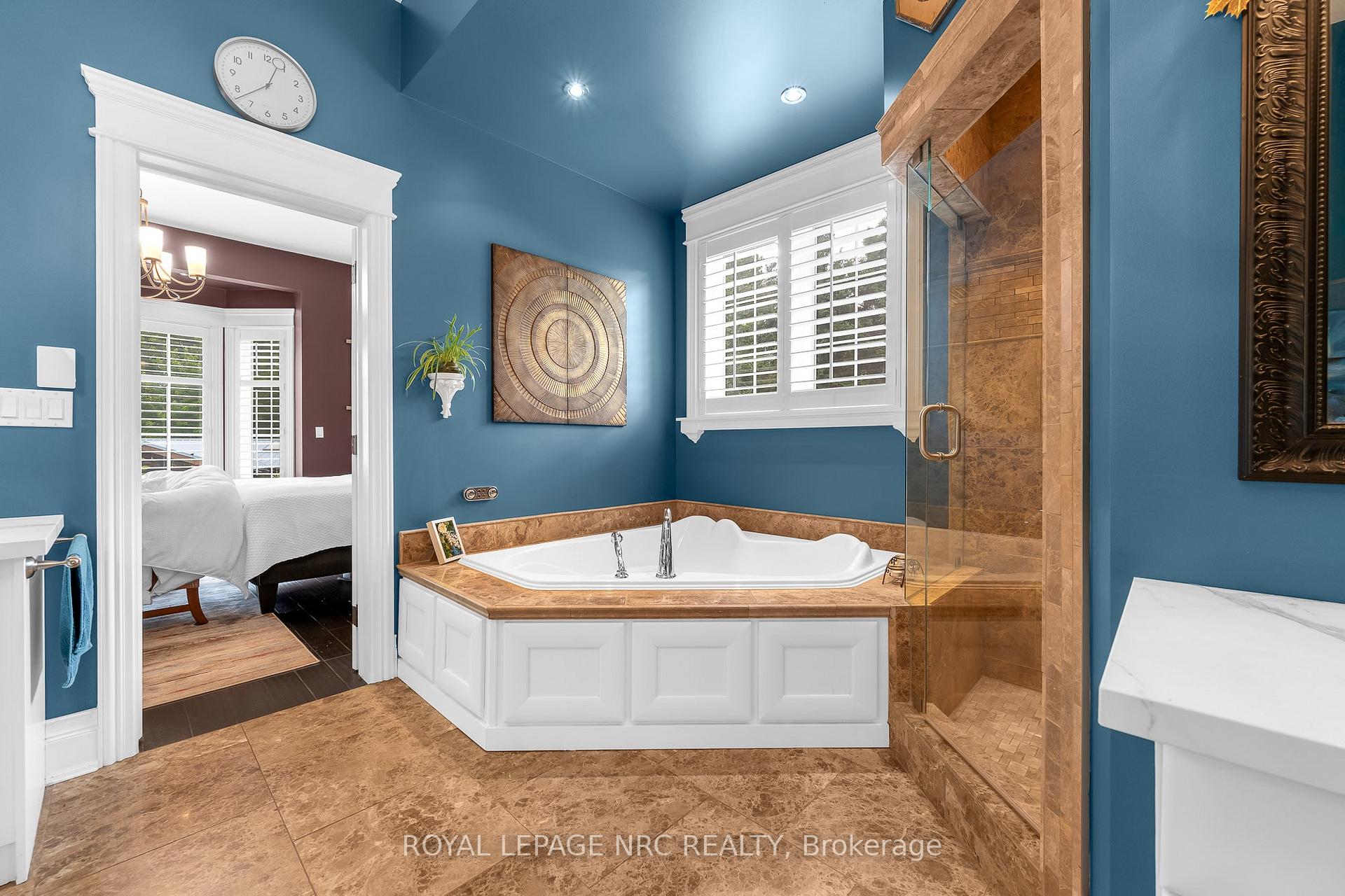 Photo 36 of 1323 Effingham Street, Pelham, Fonthill — HOMEH