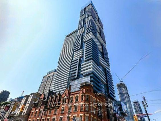 Front of Unit 3208, 7 Grenville Street