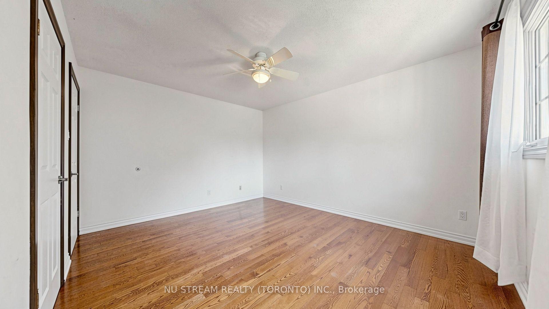 Photo 18 of 20 Blackforest Drive, Richmond Hill, Oak Ridges — HOMEH
