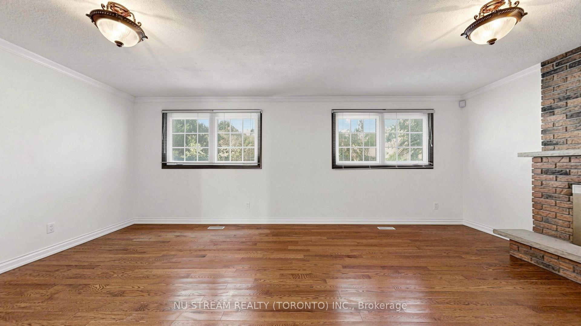 Photo 22 of 20 Blackforest Drive, Richmond Hill, Oak Ridges — HOMEH