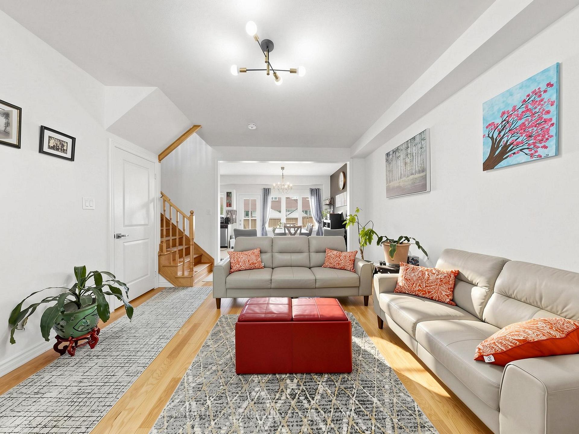 Photo 6 of 1516 Farrow Crescent, Innisfil, Alcona — HOMEH