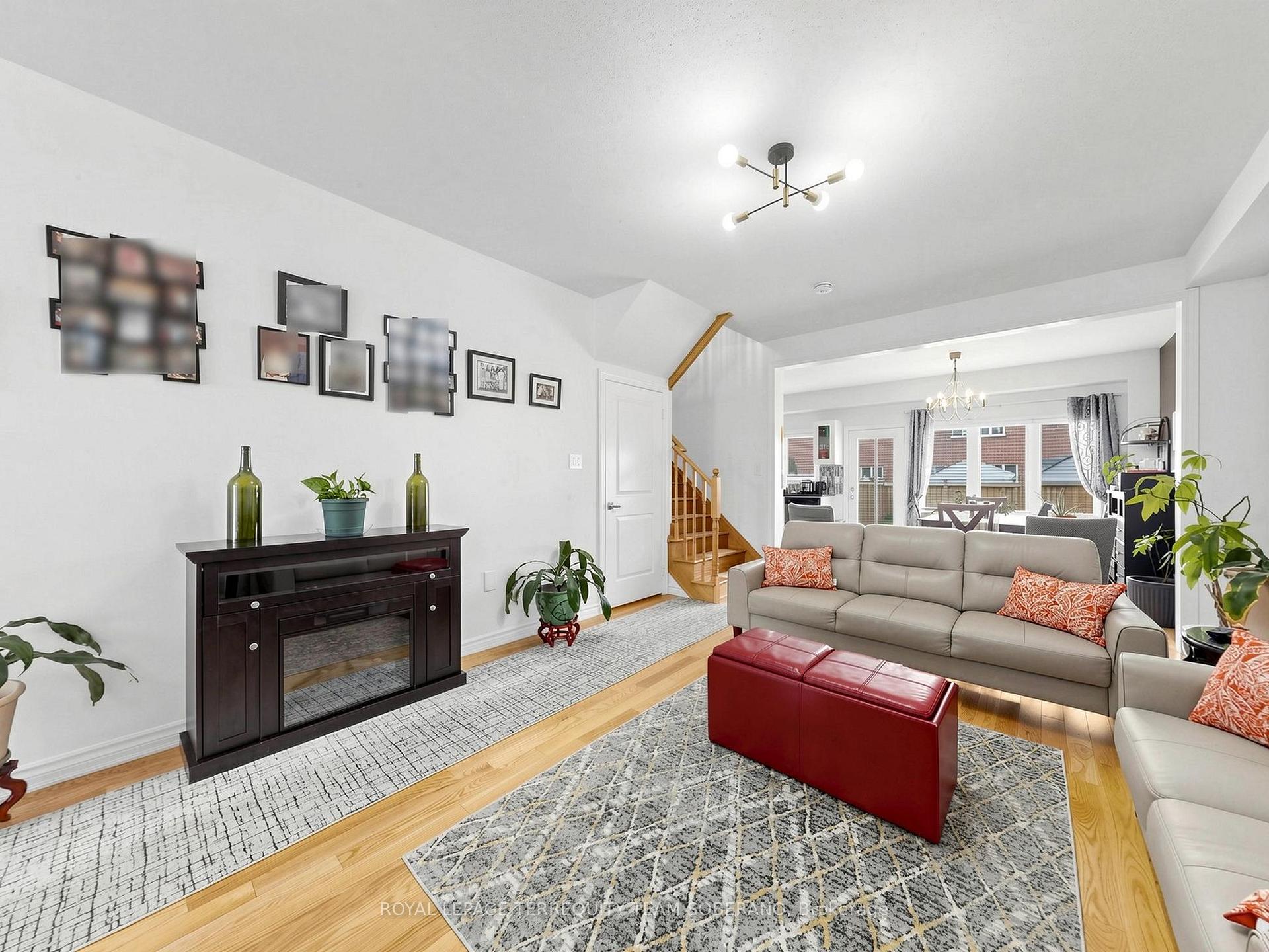 Photo 8 of 1516 Farrow Crescent, Innisfil, Alcona — HOMEH