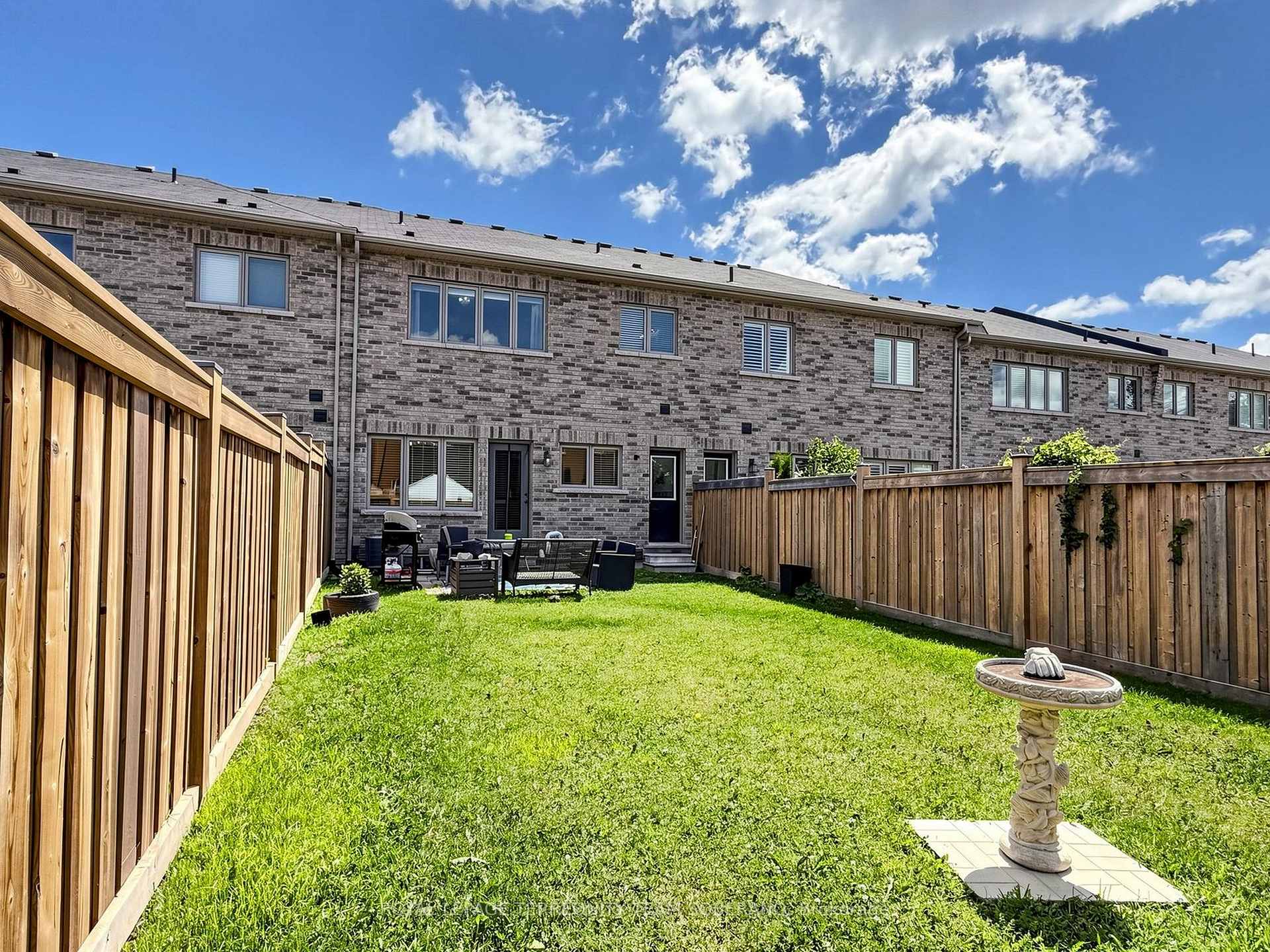 Photo 39 of 1516 Farrow Crescent, Innisfil, Alcona — HOMEH