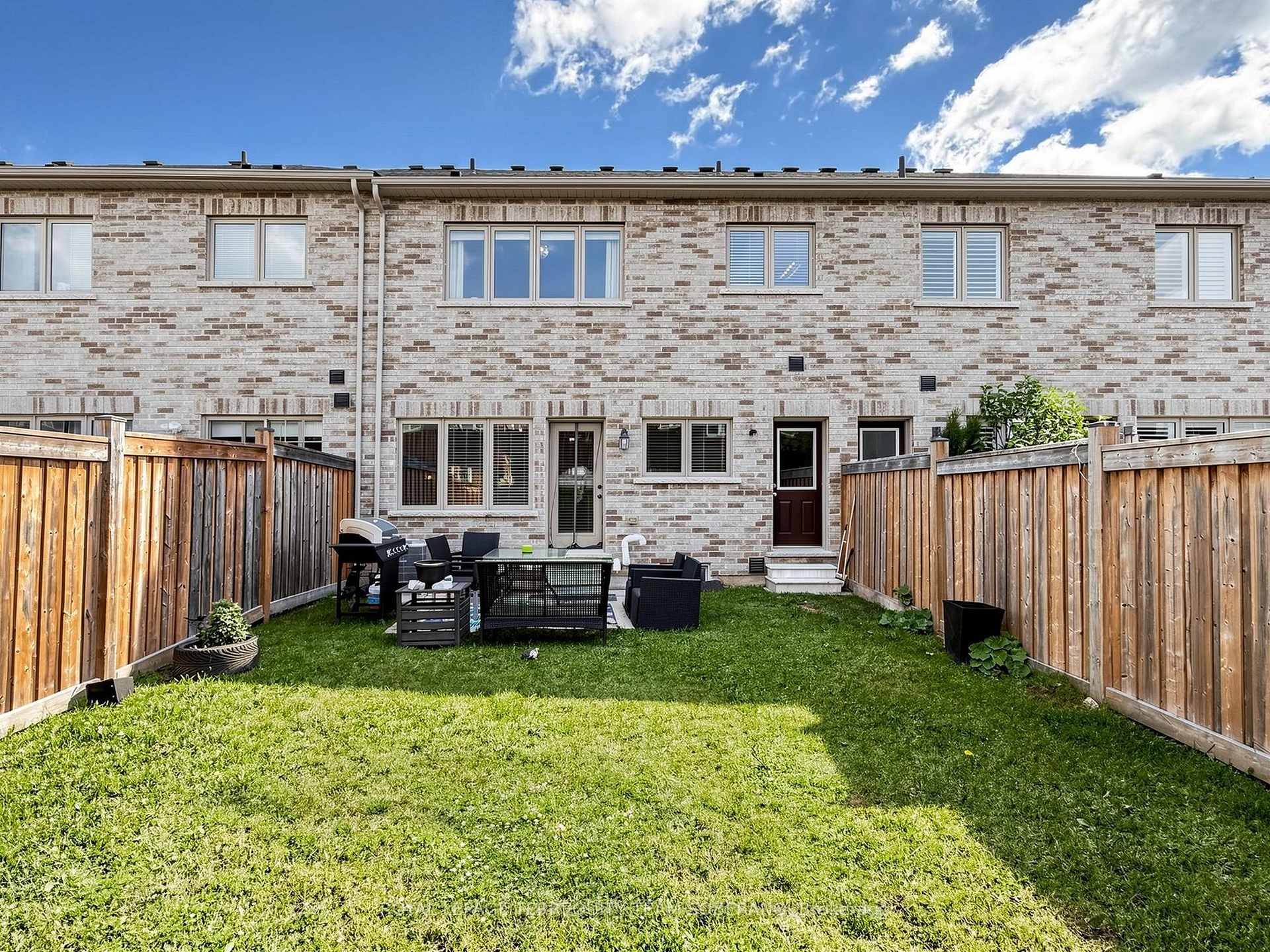 Photo 40 of 1516 Farrow Crescent, Innisfil, Alcona — HOMEH