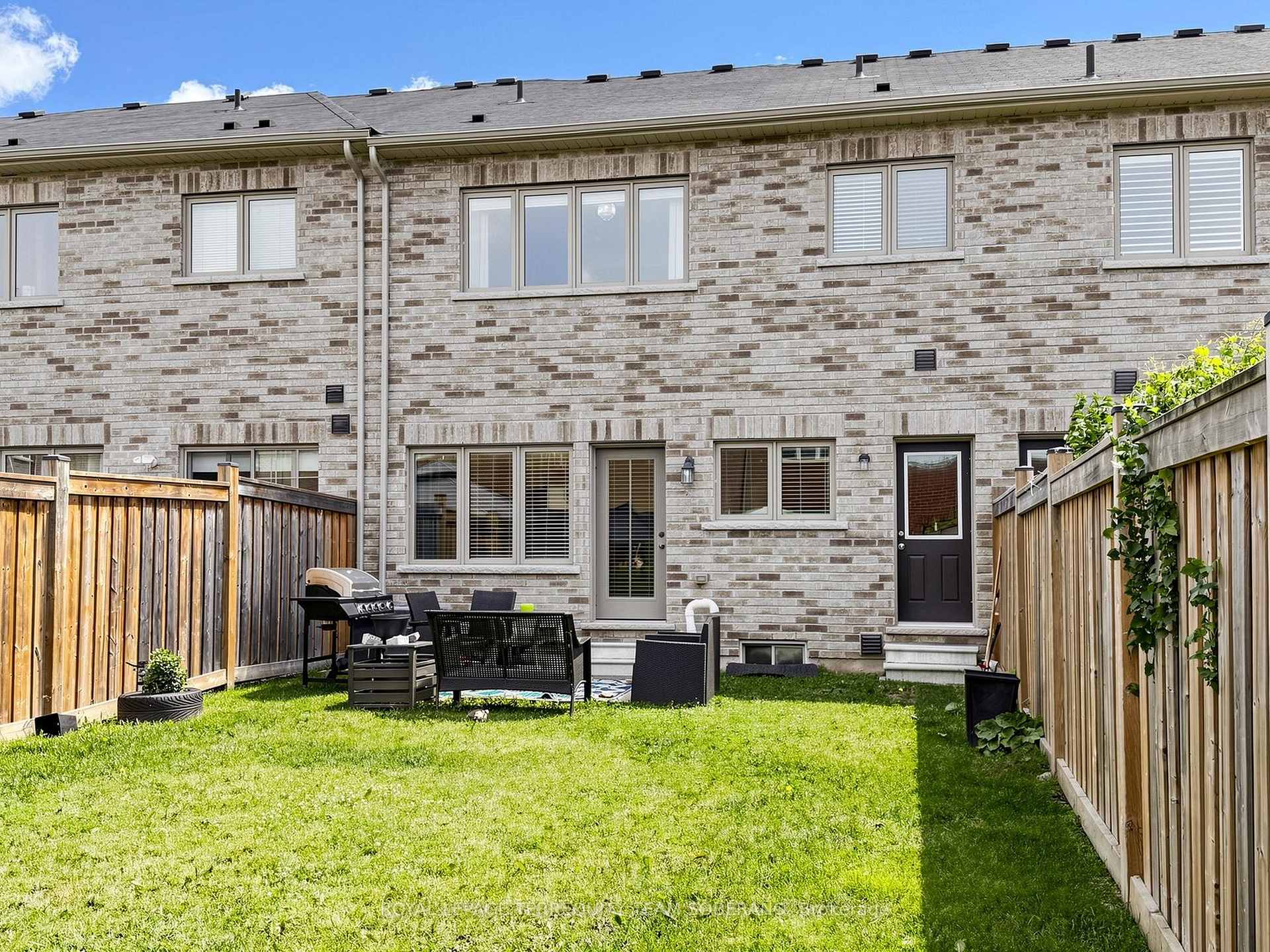 Photo 41 of 1516 Farrow Crescent, Innisfil, Alcona — HOMEH