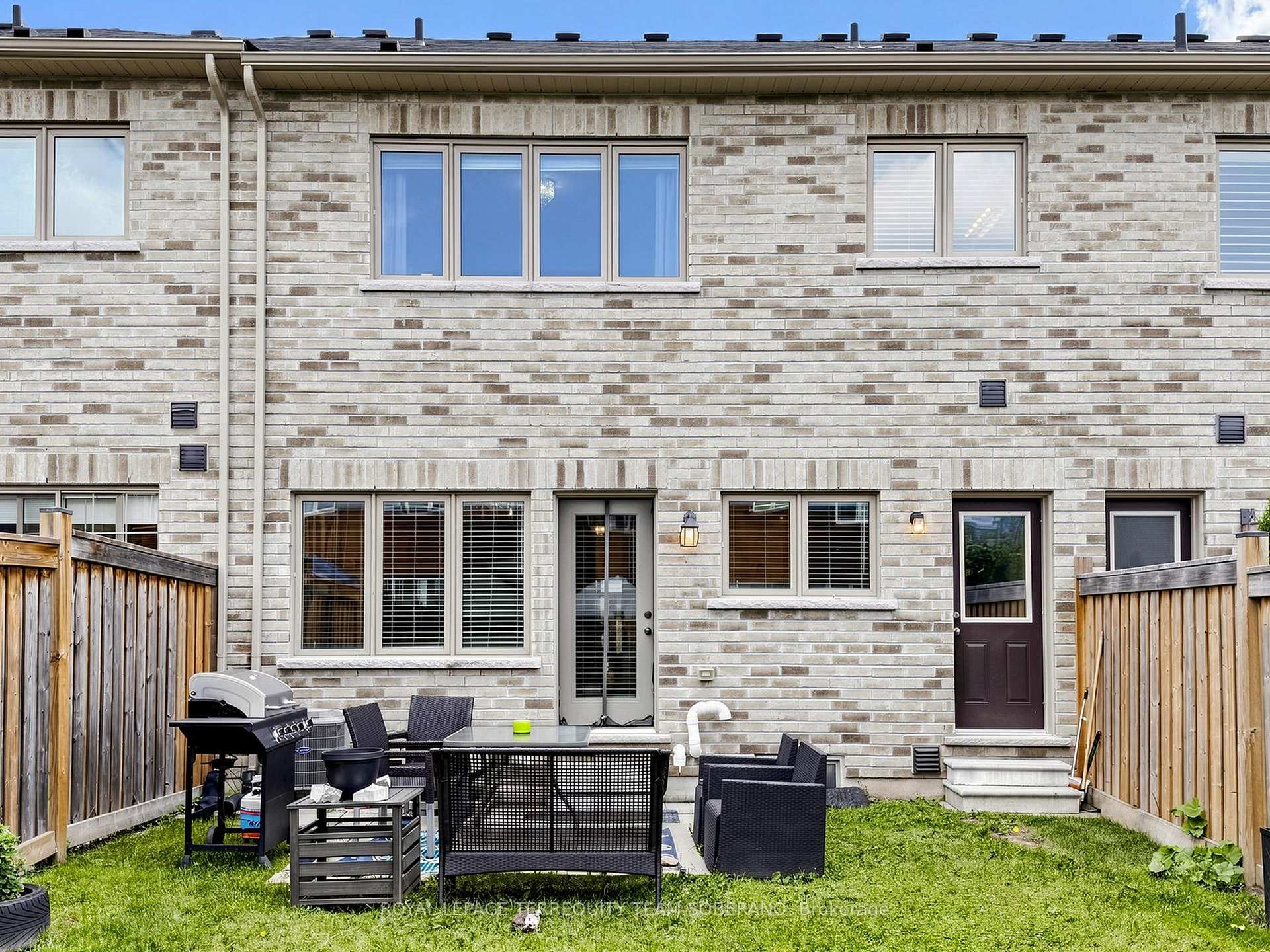 Photo 42 of 1516 Farrow Crescent, Innisfil, Alcona — HOMEH