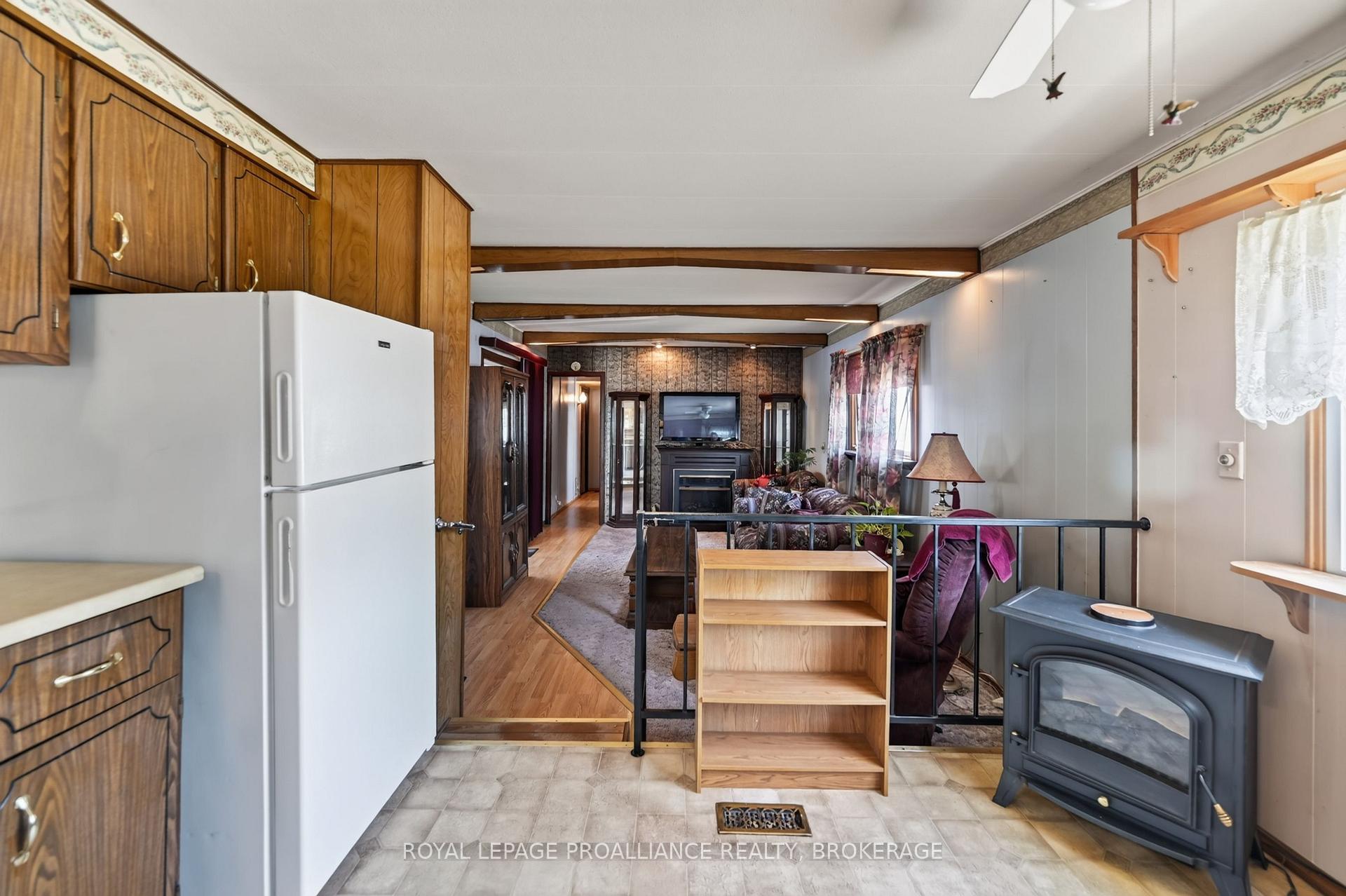 Photo 11 of 39 Worthington Way, Kingston, Rideau — HOMEH